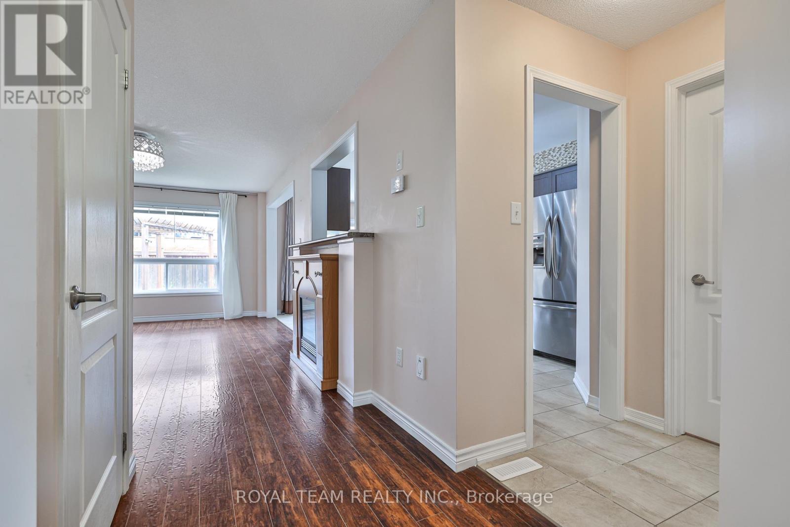 1398 Hunter Street, Innisfil, Ontario  L9S 4B7 - Photo 7 - N12563140