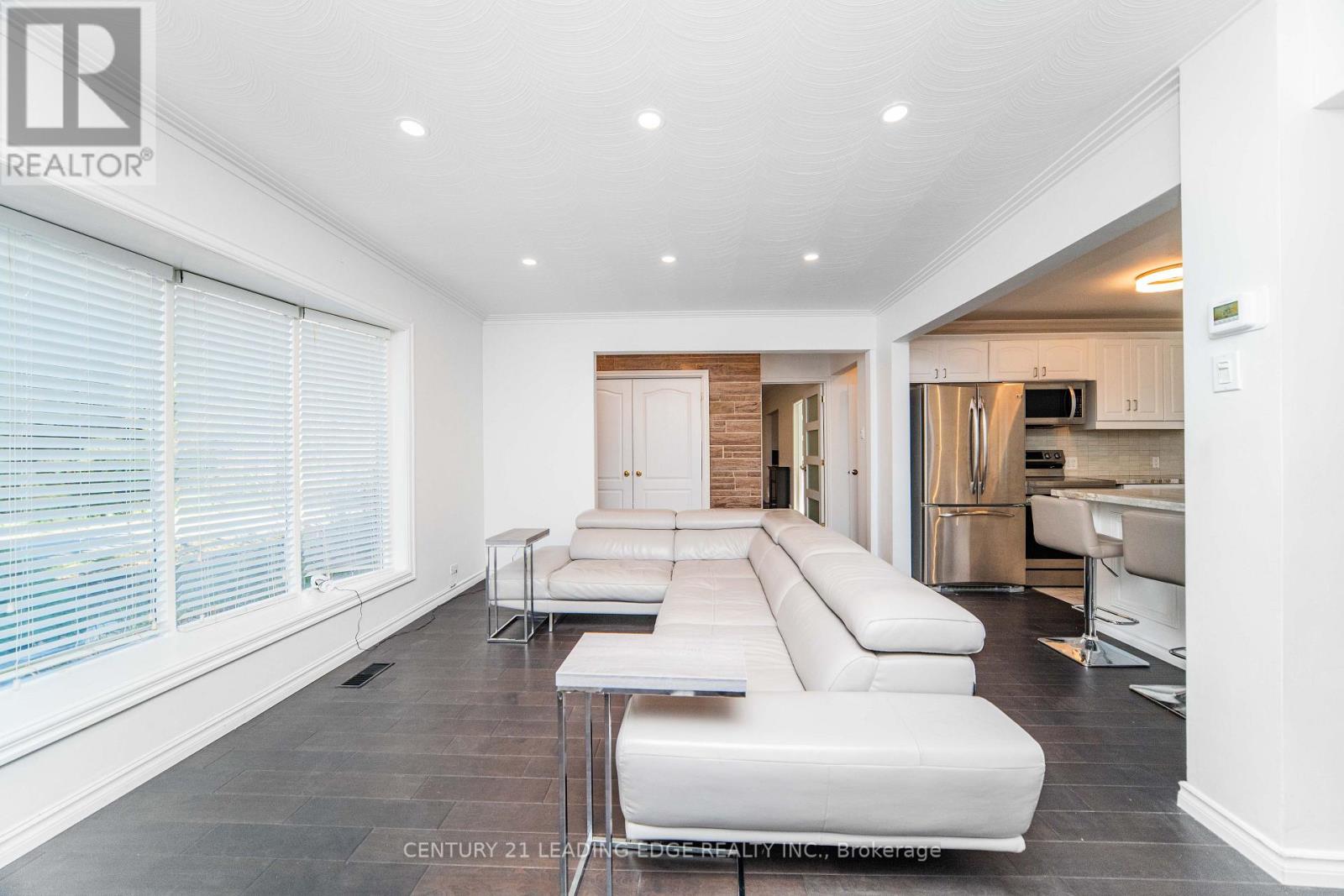 22 Winlaw Place, Markham, Ontario  L3P 2C6 - Photo 14 - N12563222