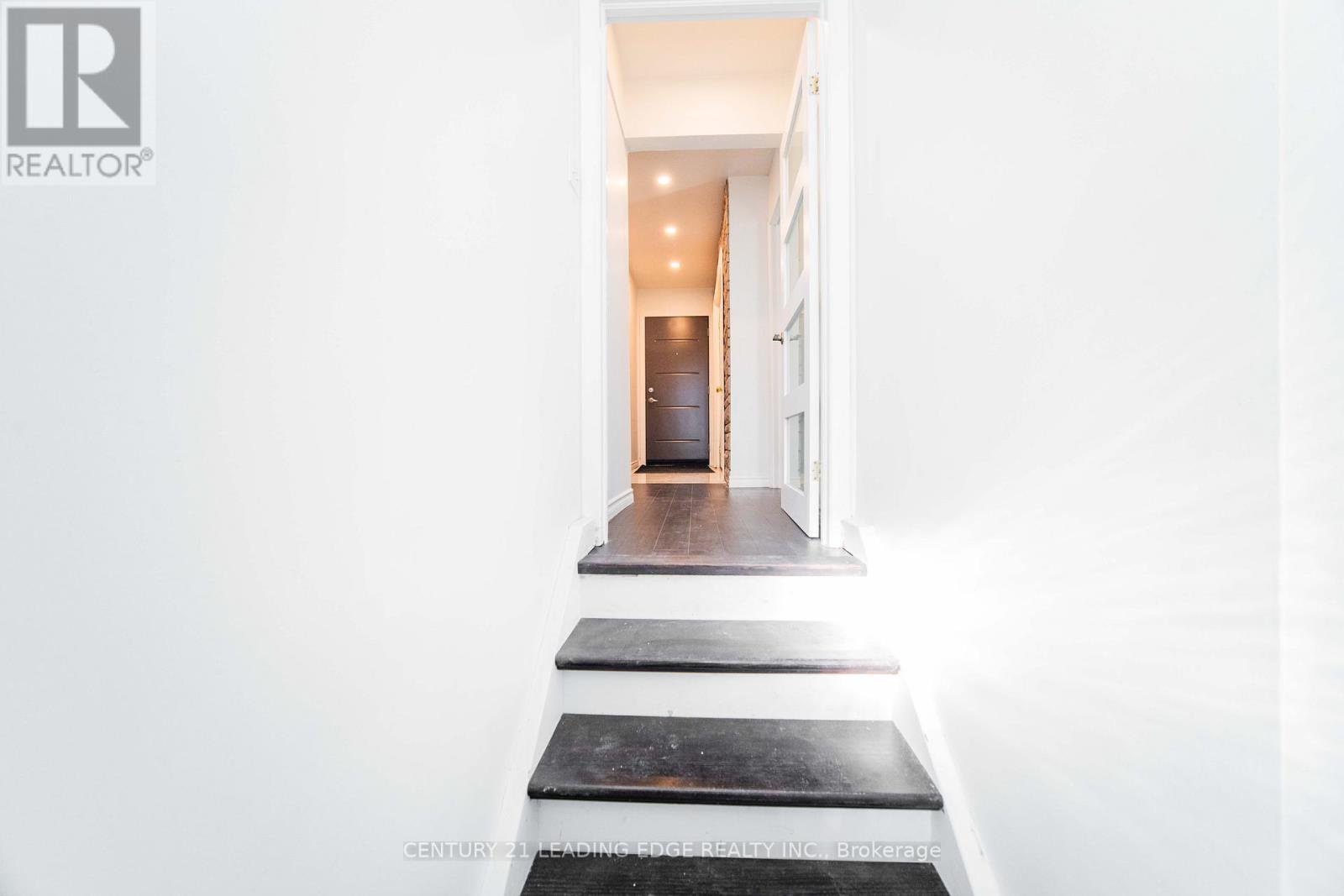 22 Winlaw Place, Markham, Ontario  L3P 2C6 - Photo 24 - N12563222