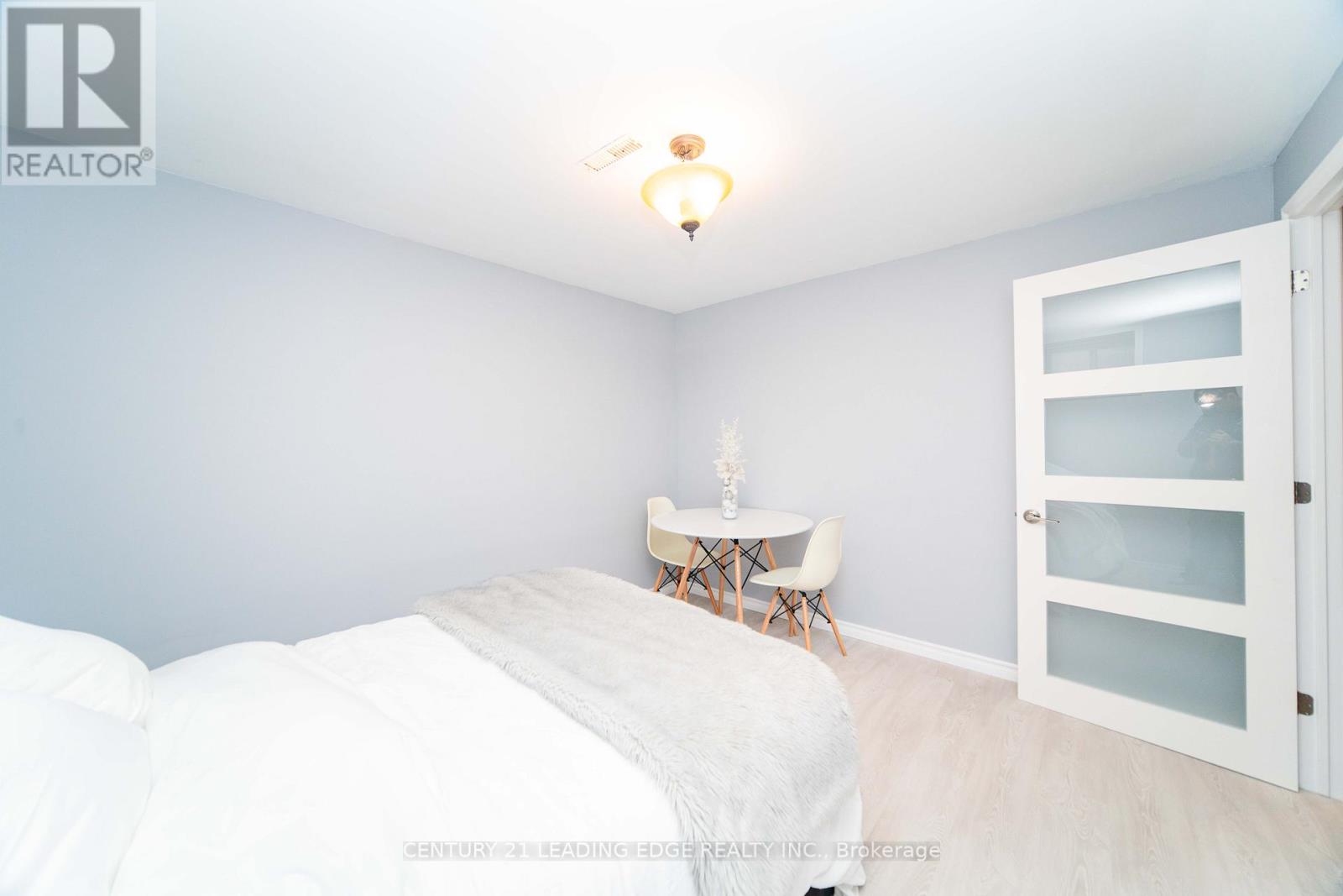 22 Winlaw Place, Markham, Ontario  L3P 2C6 - Photo 31 - N12563222