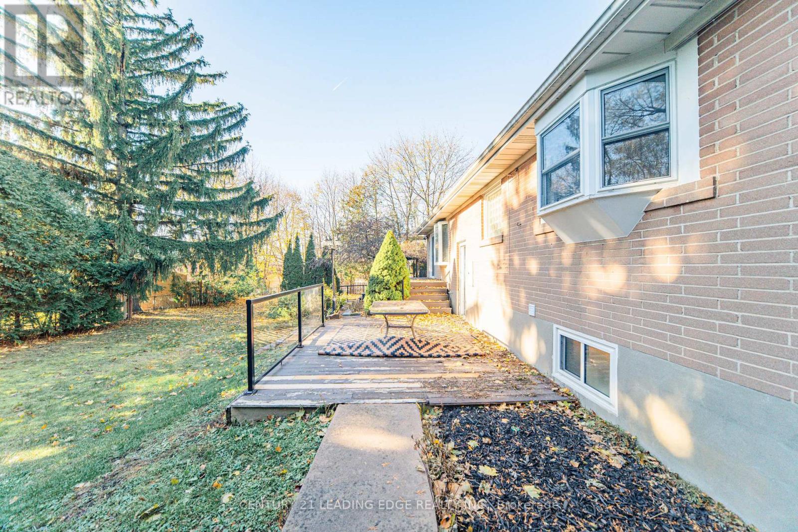 22 Winlaw Place, Markham, Ontario  L3P 2C6 - Photo 41 - N12563222