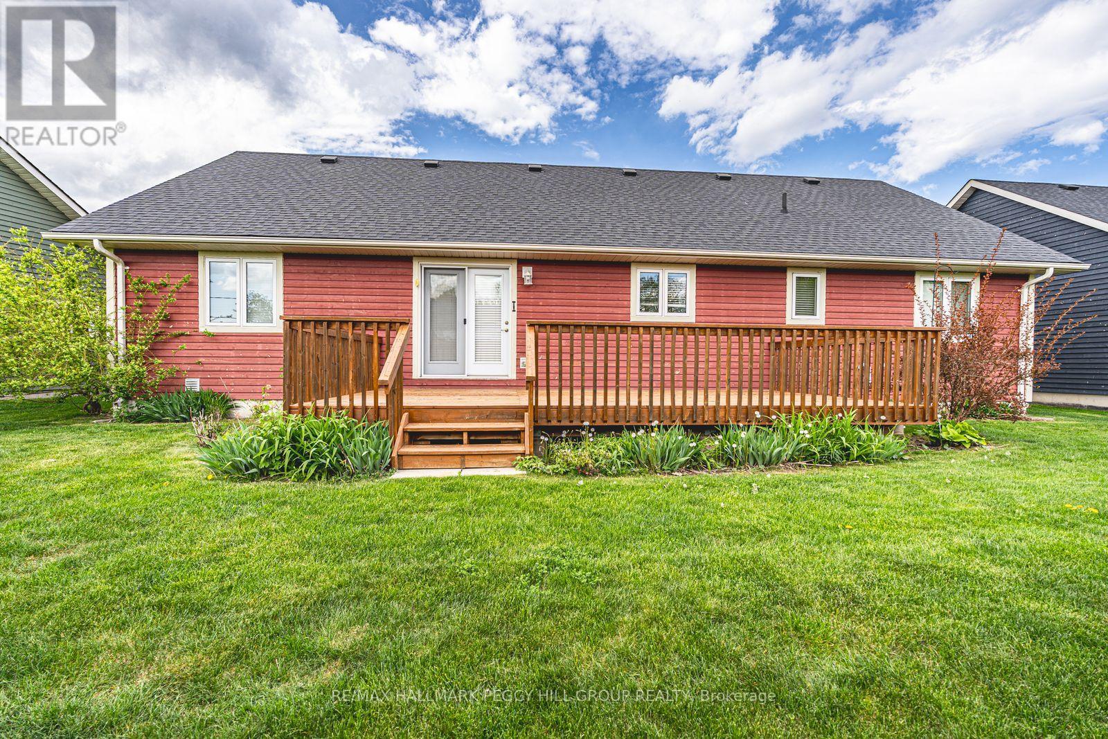 10 Grew Crescent, Penetanguishene, Ontario  L9M 0A4 - Photo 13 - S12563104