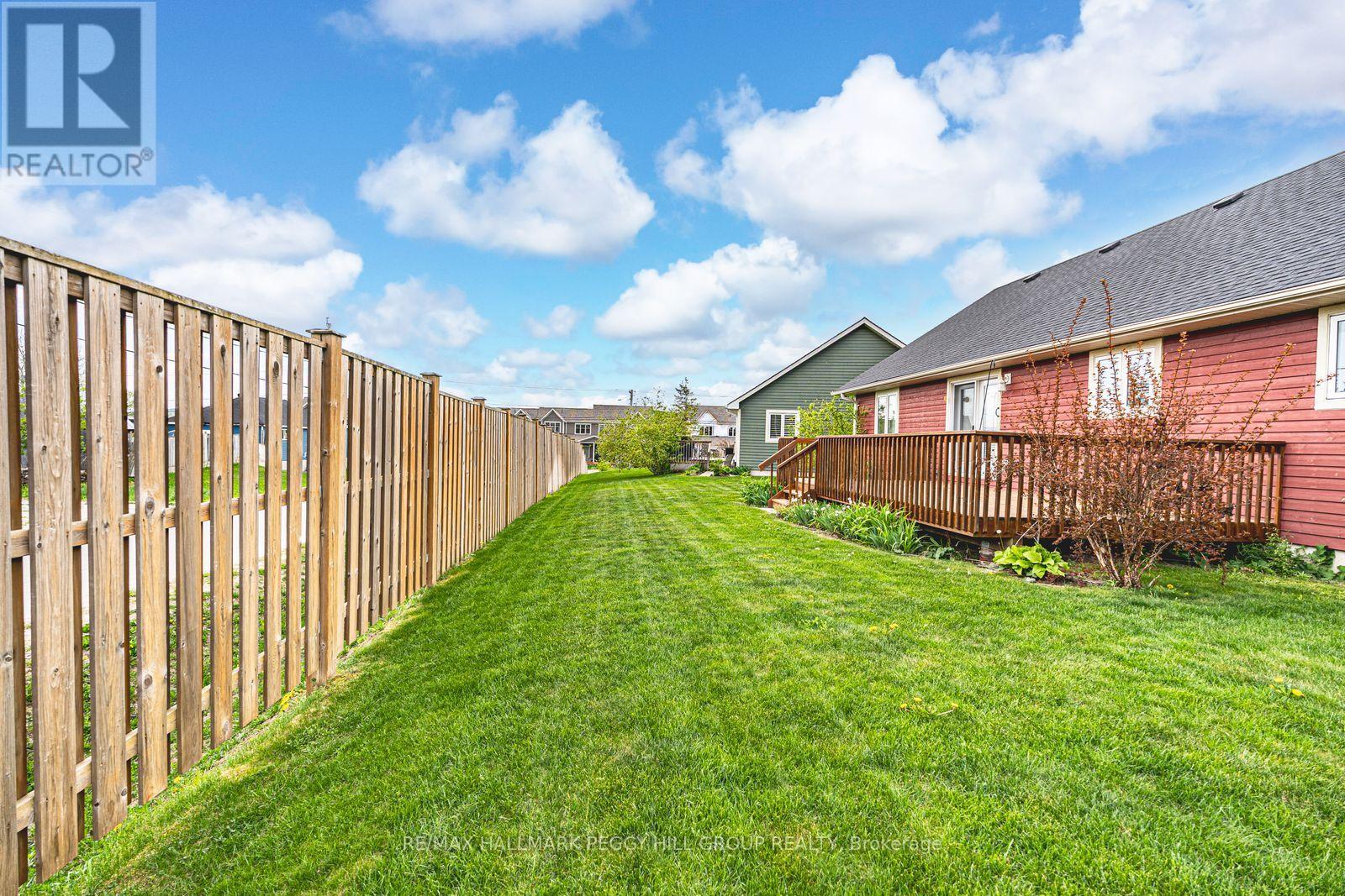 10 Grew Crescent, Penetanguishene, Ontario  L9M 0A4 - Photo 15 - S12563104