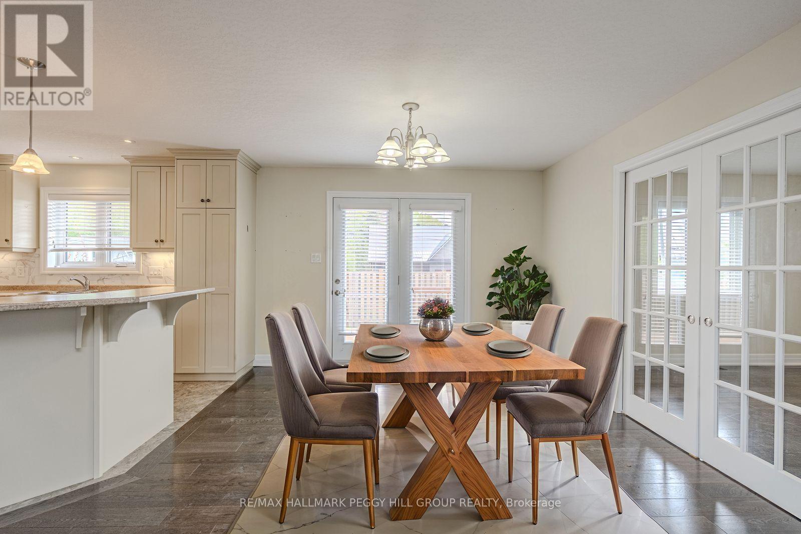 10 Grew Crescent, Penetanguishene, Ontario  L9M 0A4 - Photo 4 - S12563104