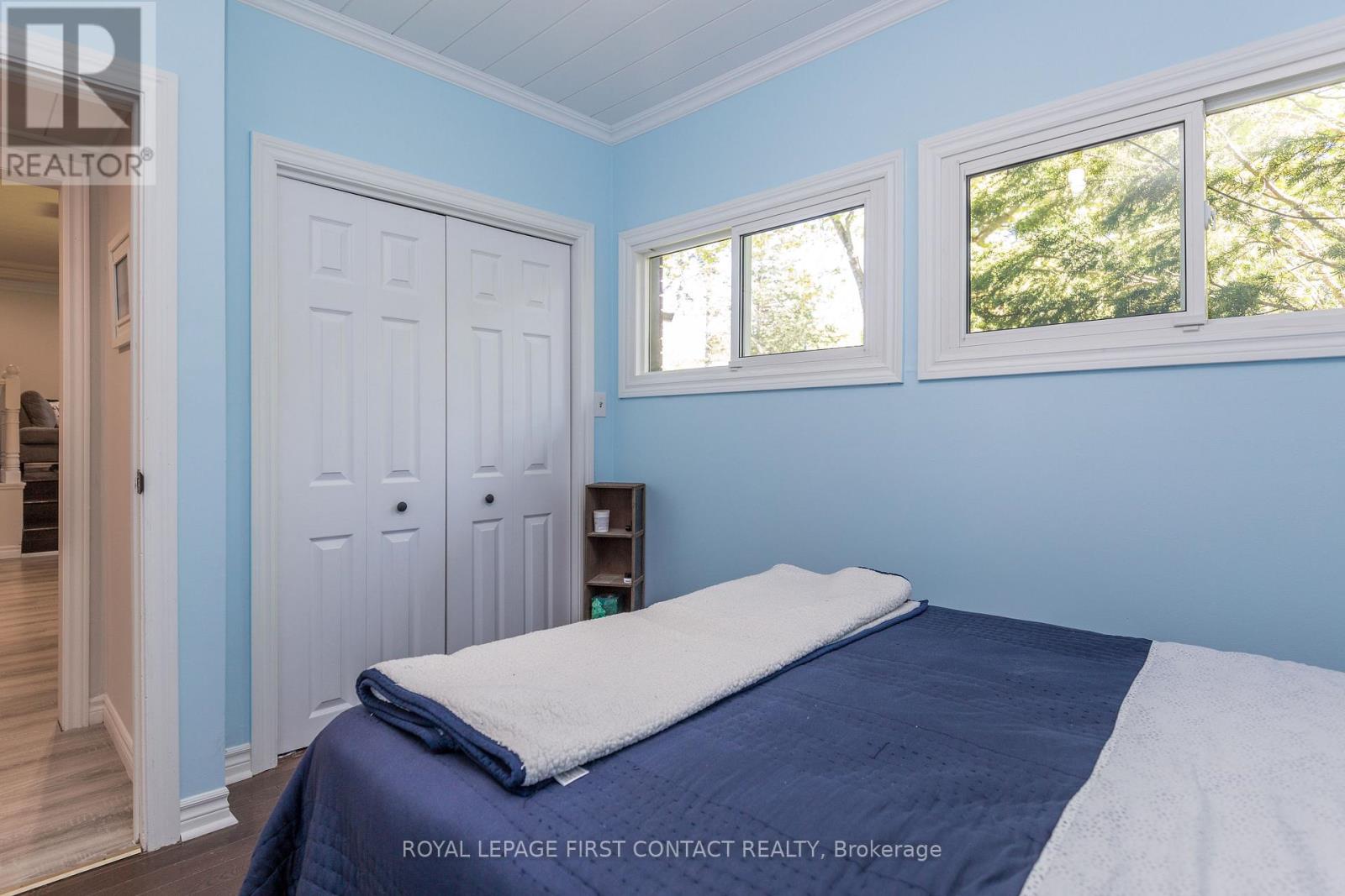 11 Broad Street, Penetanguishene, Ontario  L9M 1E9 - Photo 29 - S12563122