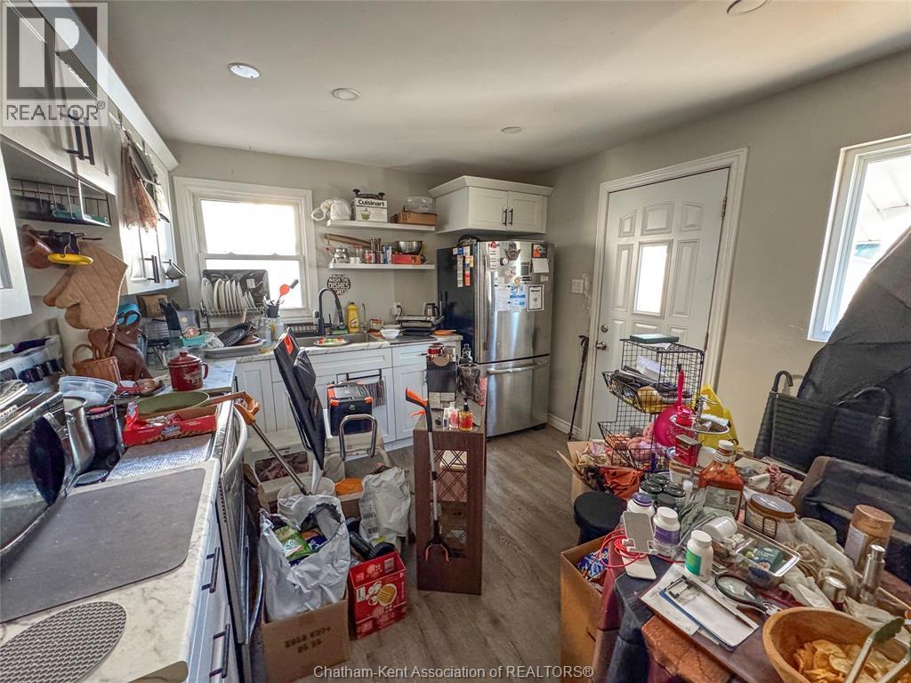 17 Mcnaughton Avenue, Wallaceburg, Ontario  N8A 1R7 - Photo 14 - 25029211