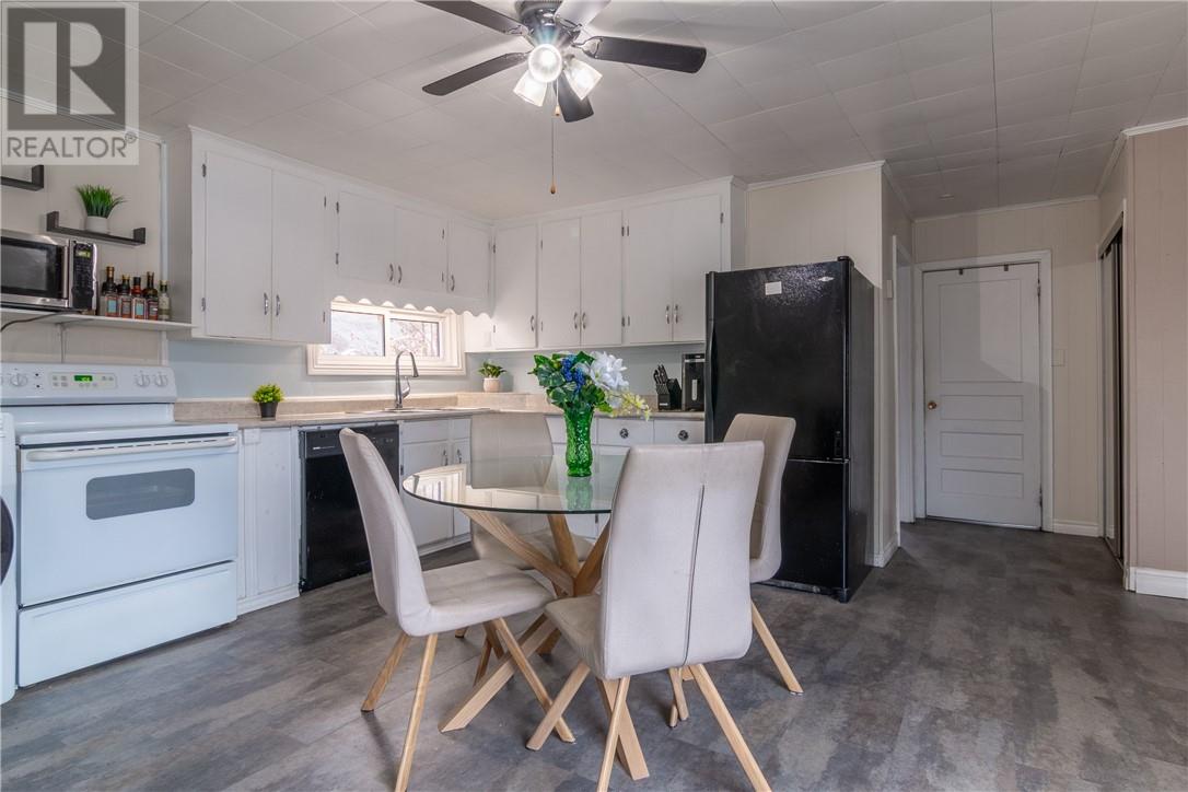 83 Hill Street, Wahnapitae, Ontario  P0M 3C0 - Photo 8 - 2125583