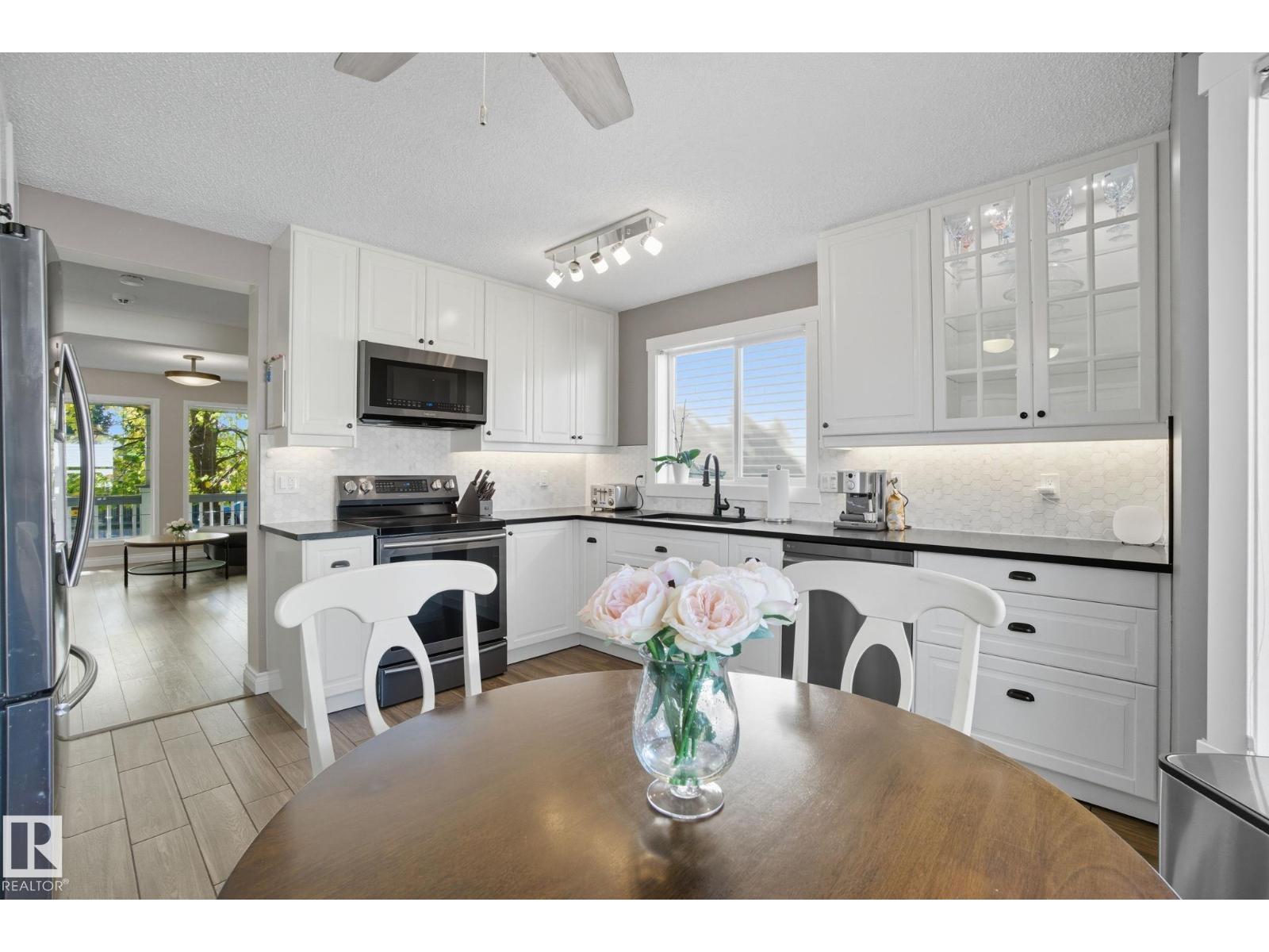 1438 Grant Wy Nw Nw, Edmonton, Alberta  T5T 6L3 - Photo 6 - E4459935