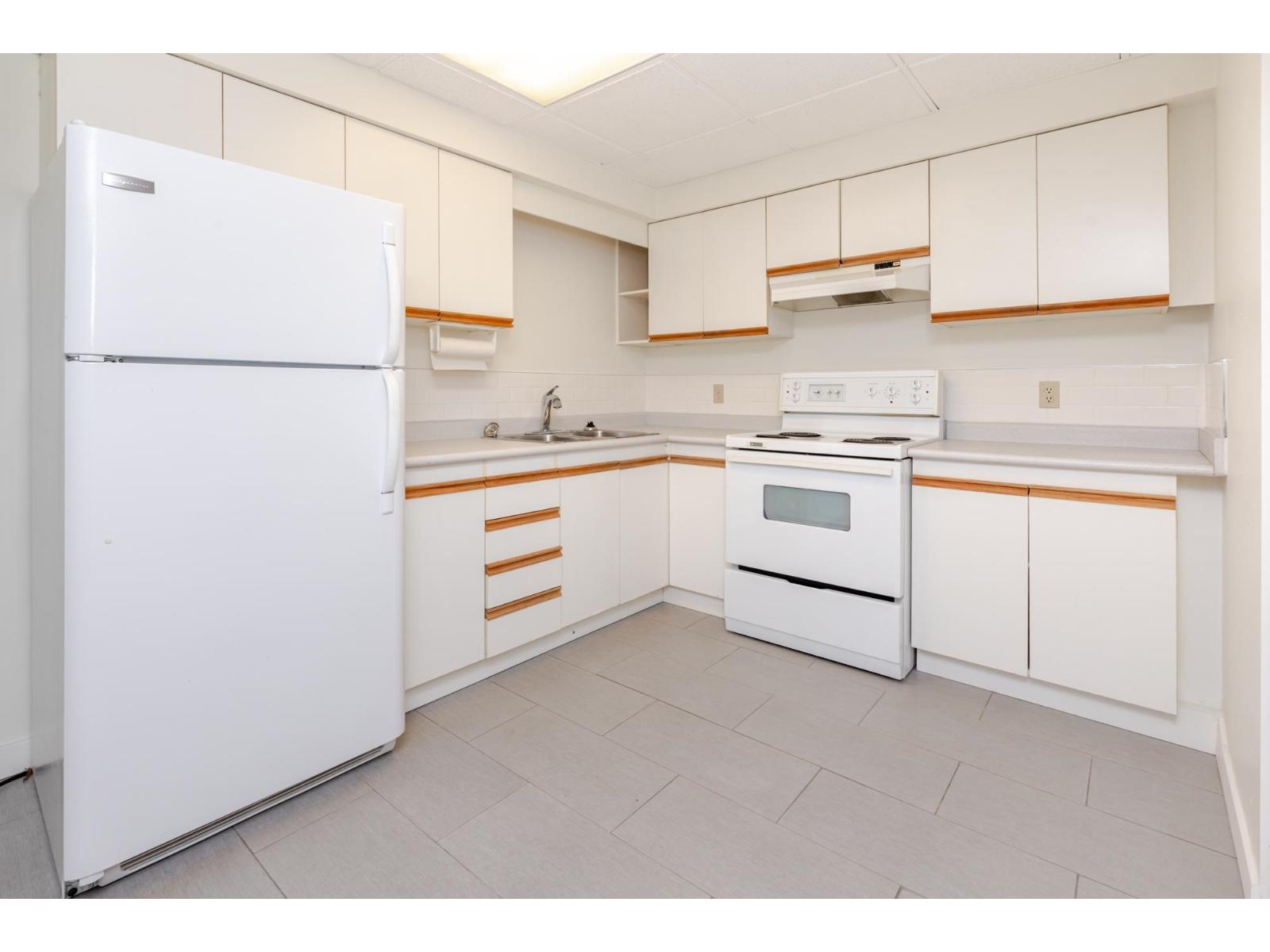 832 Stevens Street, White Rock, British Columbia  V4B 4X2 - Photo 23 - R3059191