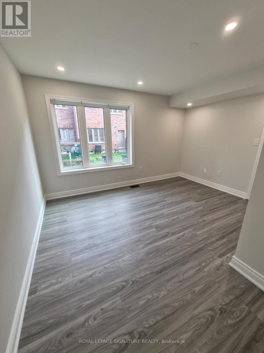 31 Shiff Crescent, Brampton, Ontario  L6Z 0H6 - Photo 3 - W12538902