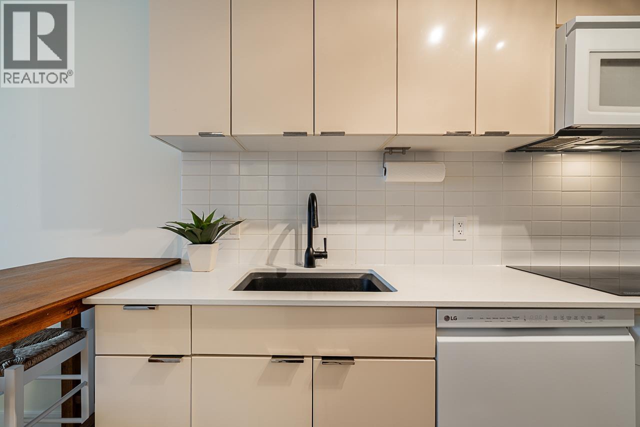 1907 788 Hamilton Street, Vancouver, British Columbia  V6B 0E9 - Photo 9 - R3068981