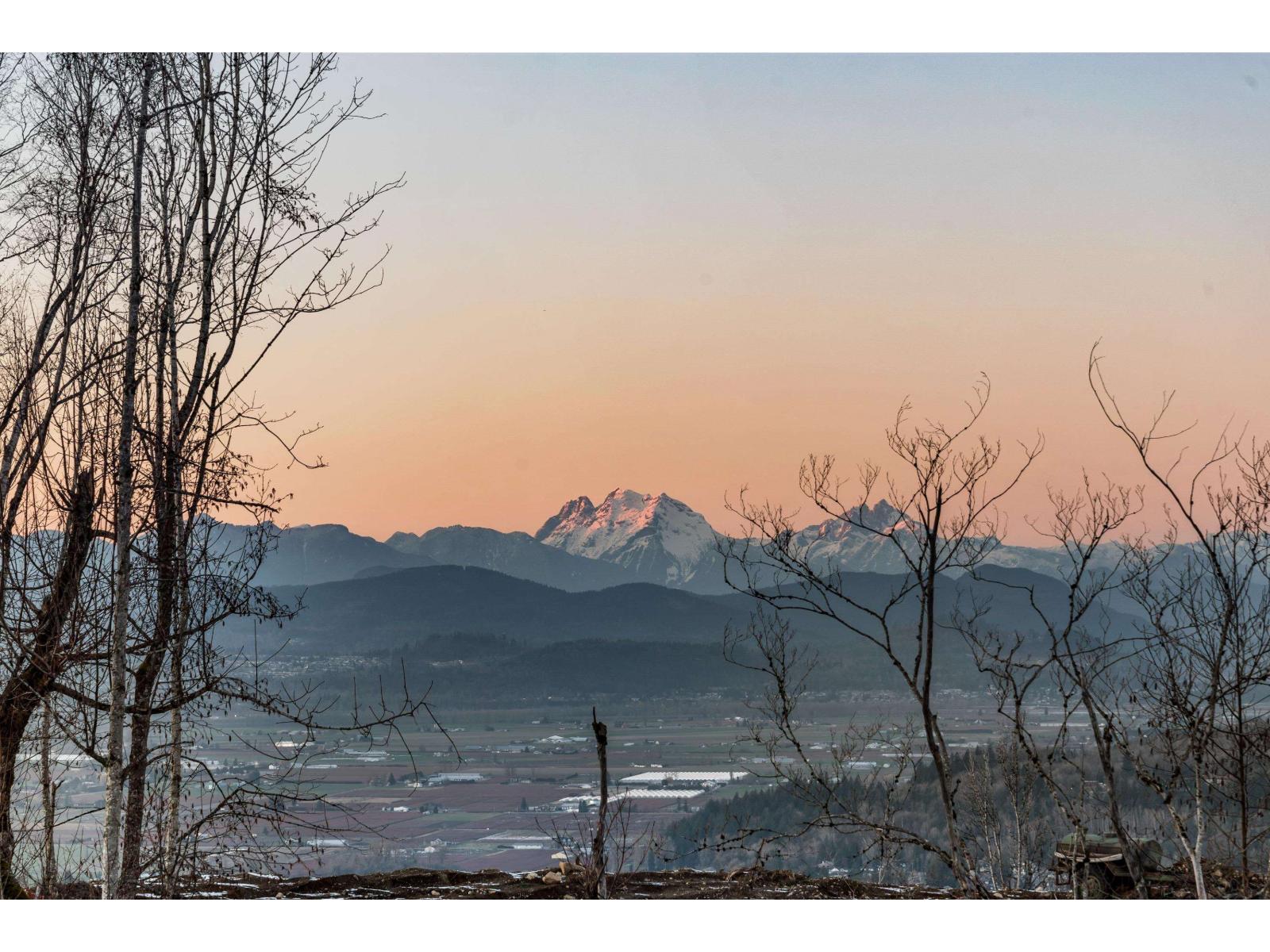 35349 Raven Court, Abbotsford, British Columbia  V3G 0G8 - Photo 21 - R3068902