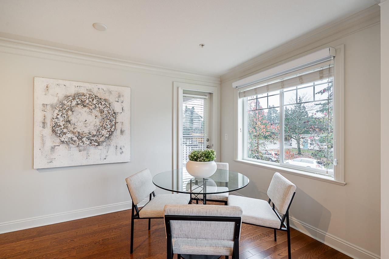 302 15389 Roper Avenue, White Rock, British Columbia  V4B 2S8 - Photo 11 - R3068358