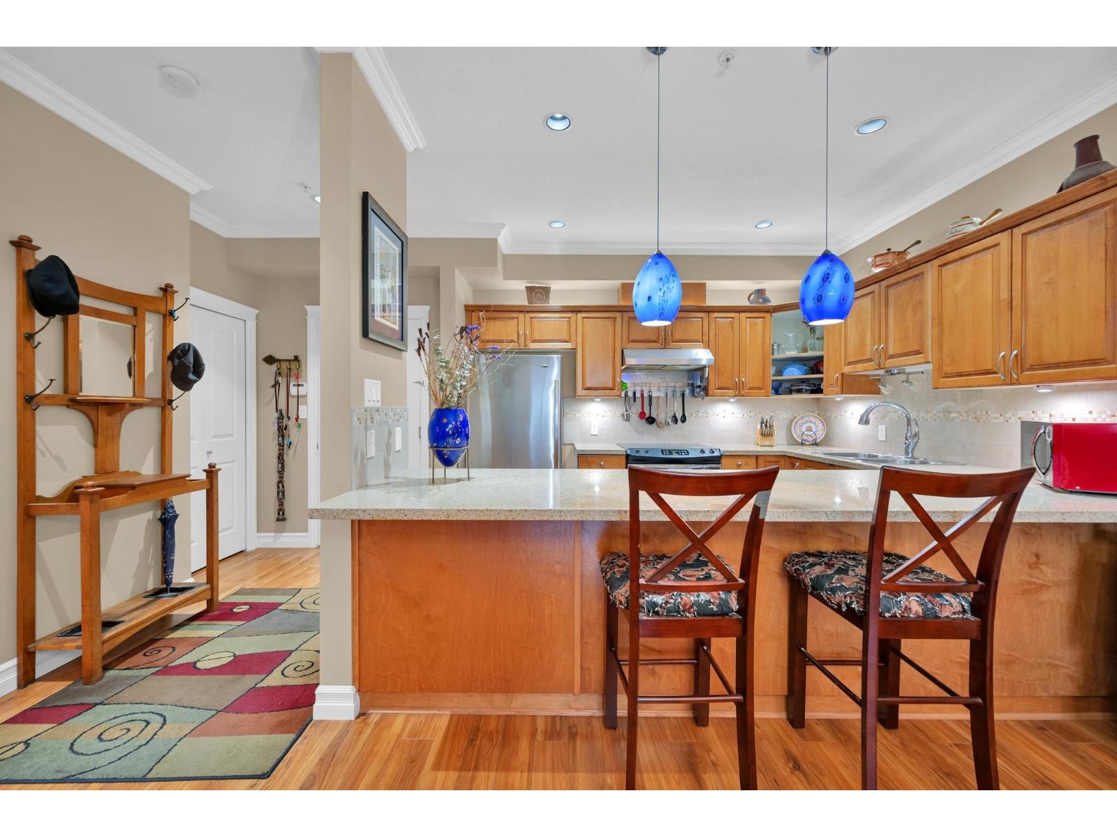 205 33755 7 Avenue, Mission, British Columbia  V2V 0A4 - Photo 15 - R3068014