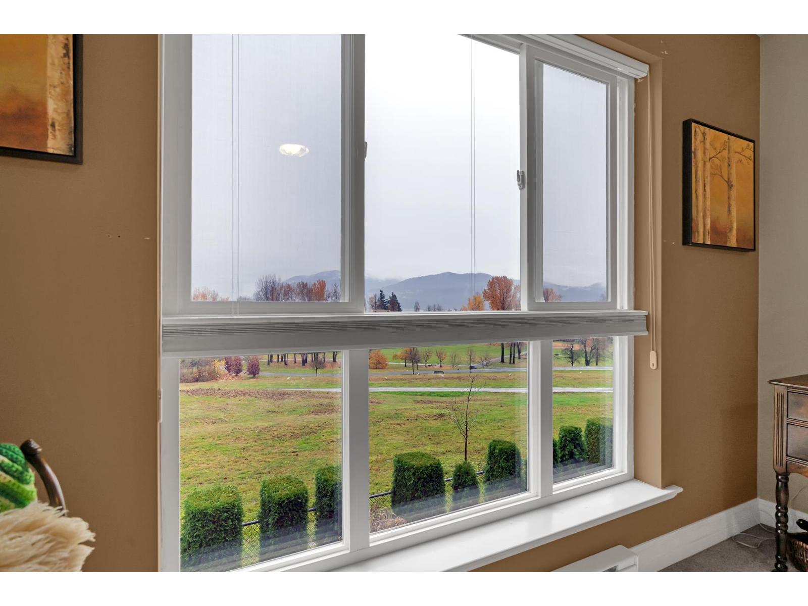 205 33755 7 Avenue, Mission, British Columbia  V2V 0A4 - Photo 19 - R3068014