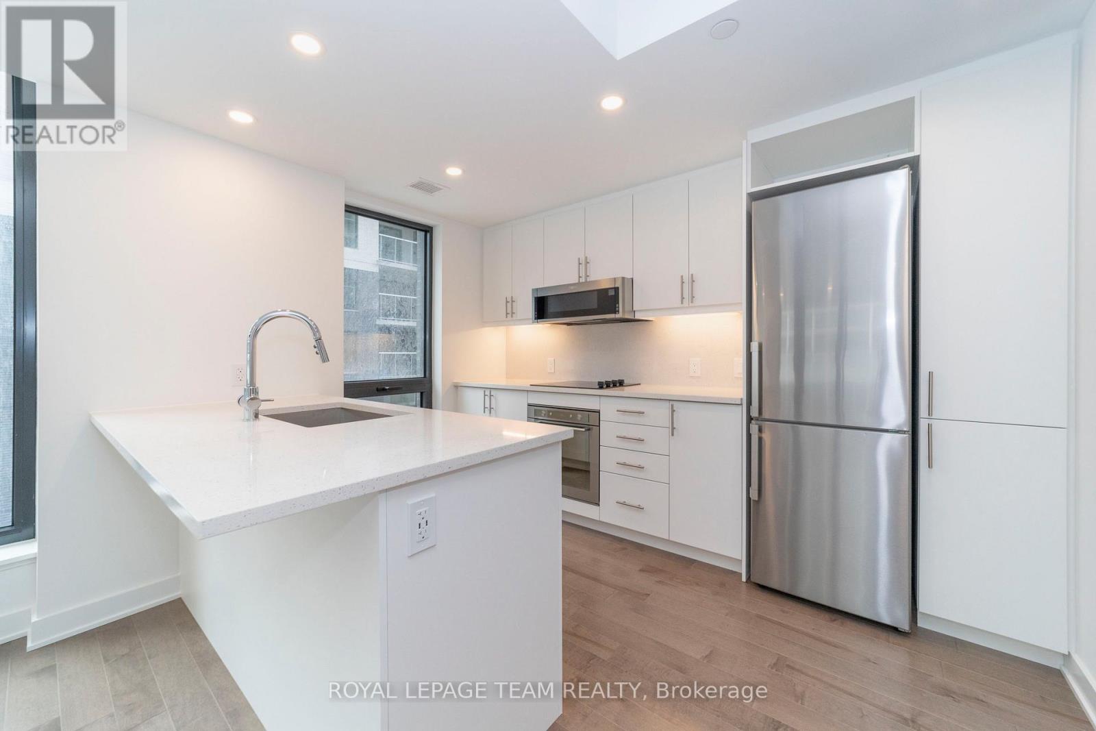 407 - 340 Queen Street, Ottawa, Ontario  K1R 0G1 - Photo 10 - X12563266