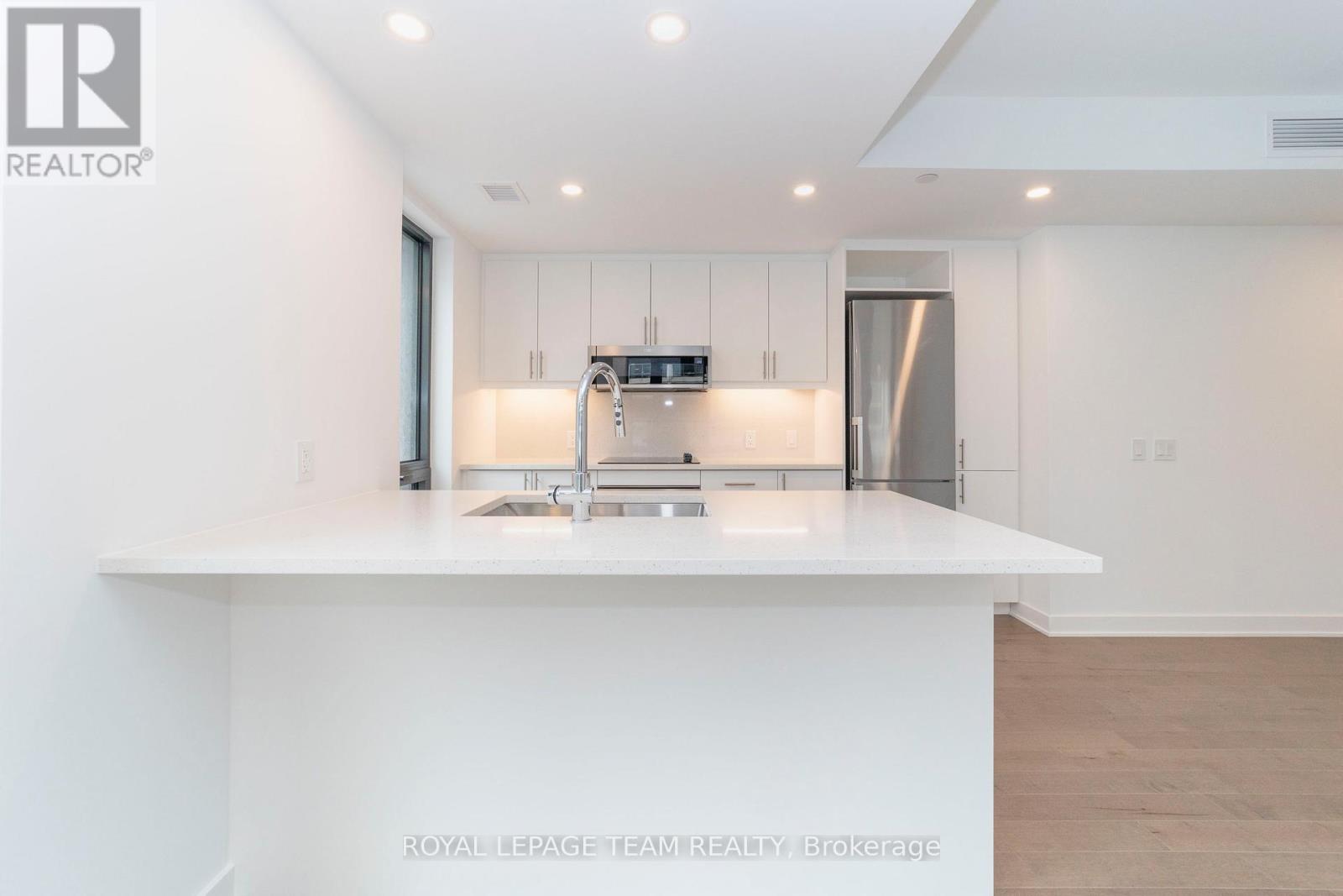 407 - 340 Queen Street, Ottawa, Ontario  K1R 0G1 - Photo 11 - X12563266