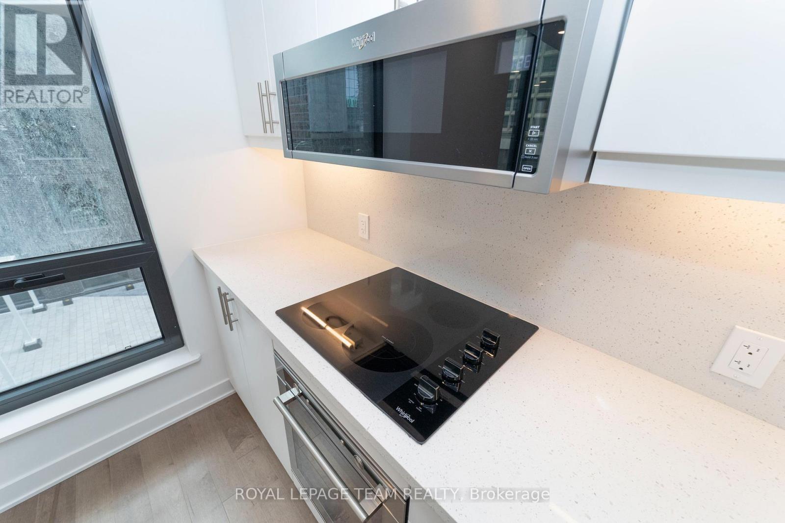 407 - 340 Queen Street, Ottawa, Ontario  K1R 0G1 - Photo 12 - X12563266