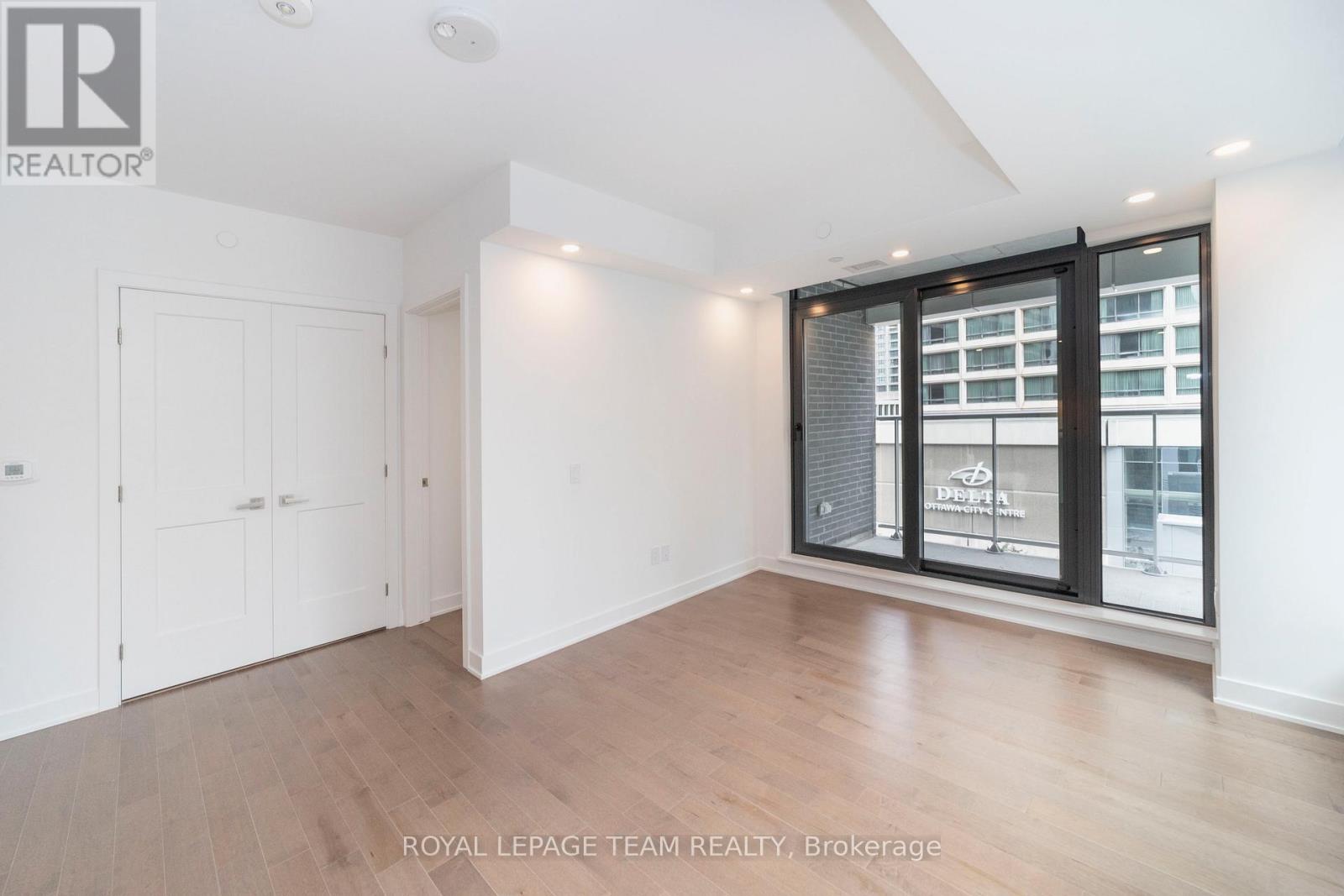 407 - 340 Queen Street, Ottawa, Ontario  K1R 0G1 - Photo 17 - X12563266