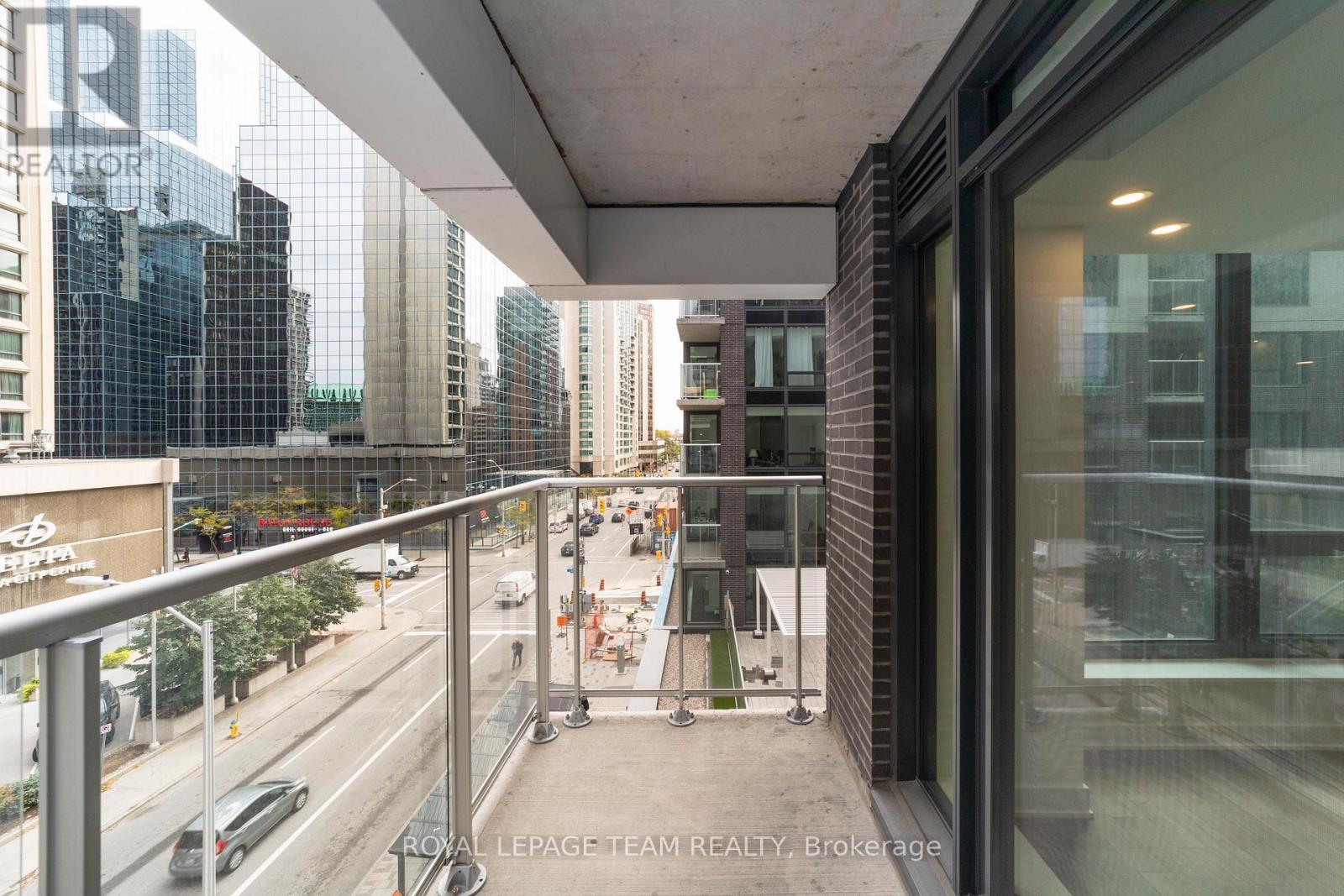 407 - 340 Queen Street, Ottawa, Ontario  K1R 0G1 - Photo 25 - X12563266