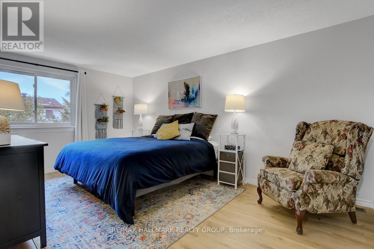 206 Sherway Drive, Ottawa, Ontario  K2J 2G6 - Photo 25 - X12563272