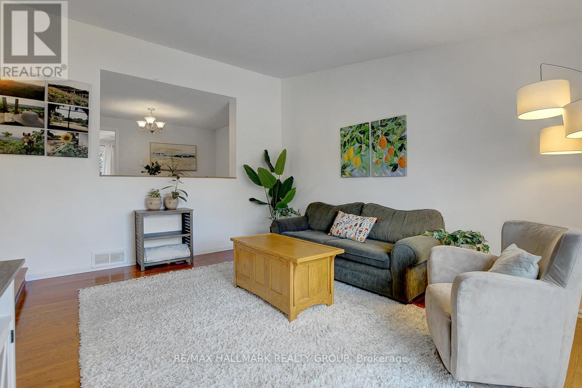 206 Sherway Drive, Ottawa, Ontario  K2J 2G6 - Photo 9 - X12563272