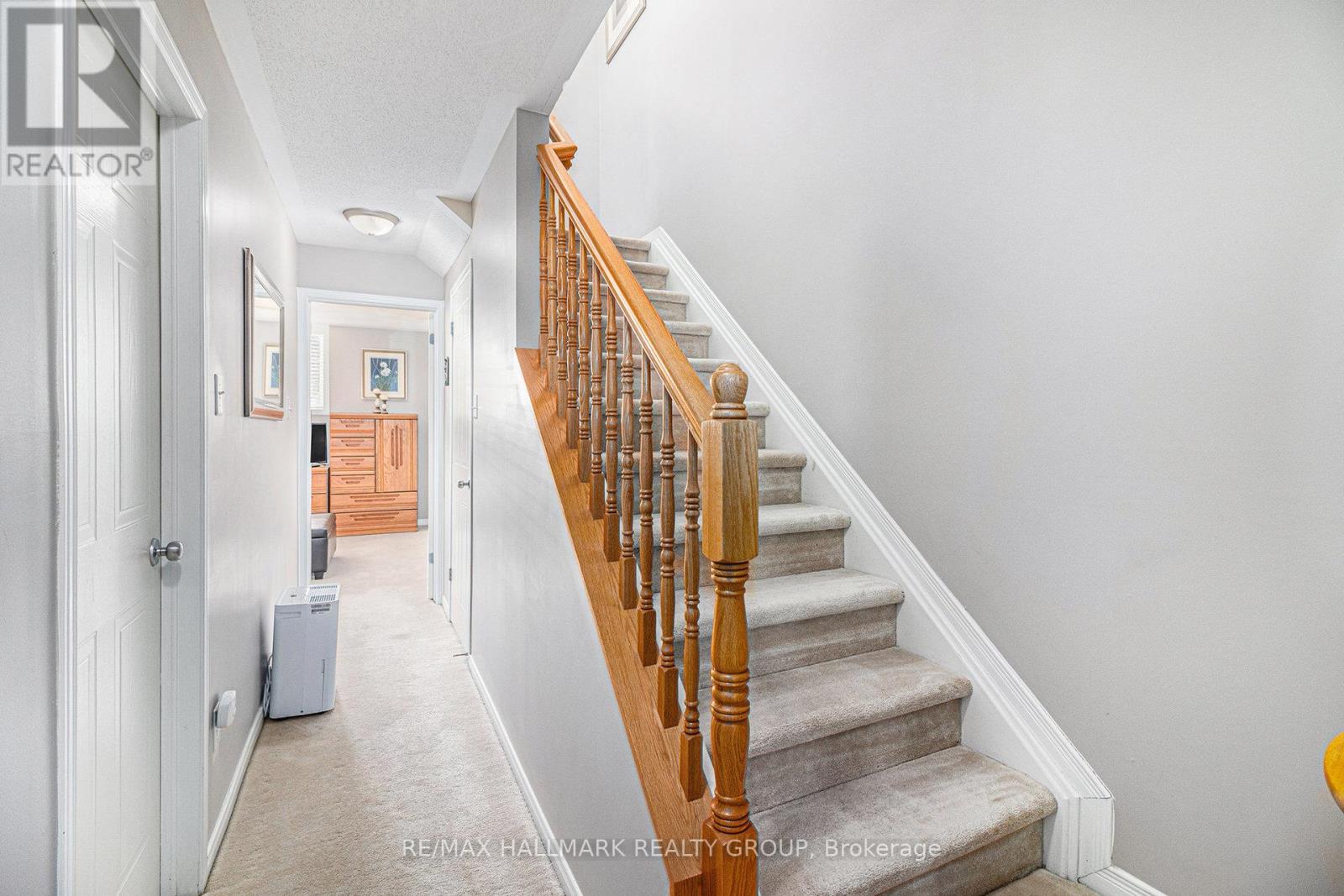 275 Aquaview Drive, Ottawa, Ontario  K4A 0B5 - Photo 12 - X12563318