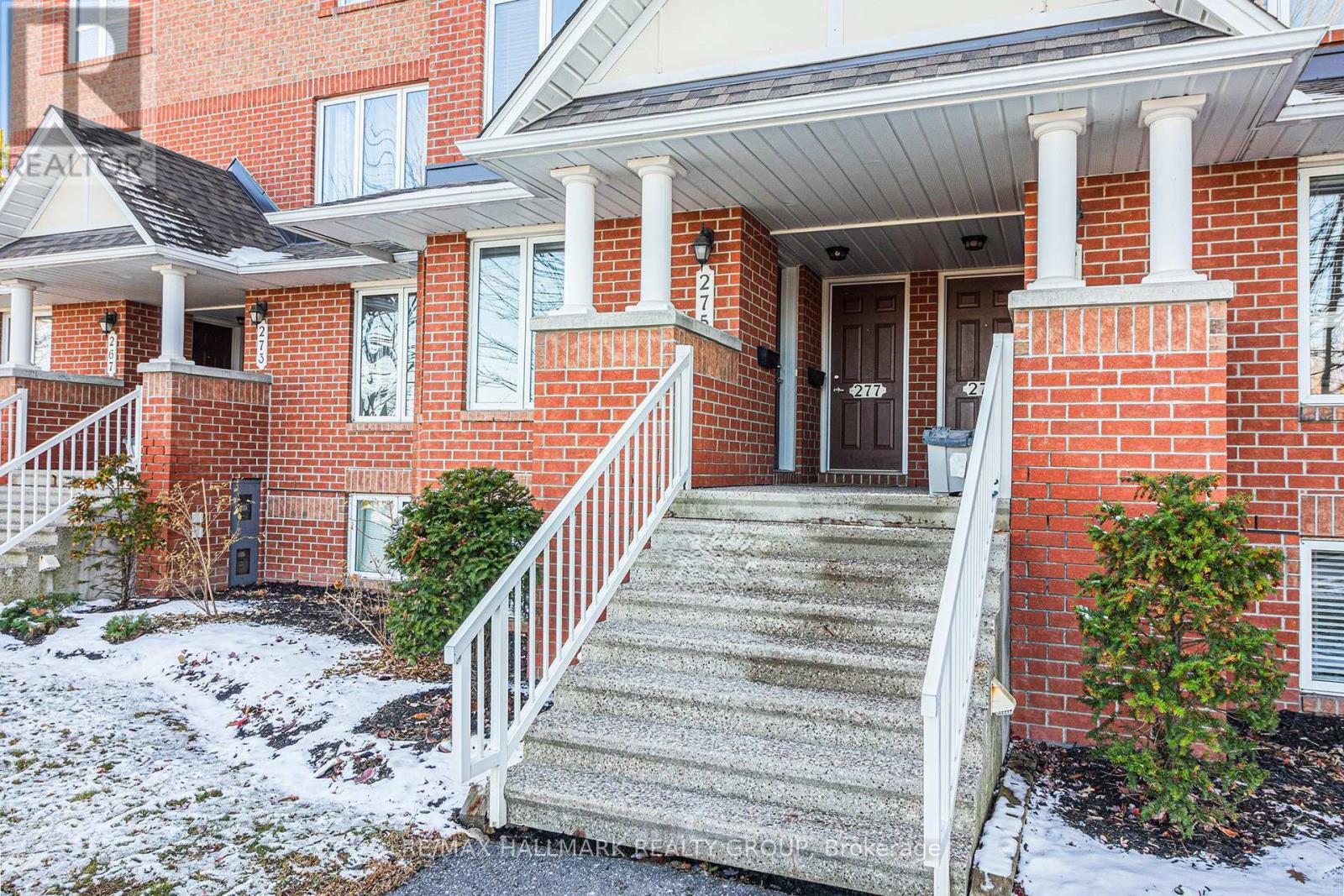 275 Aquaview Drive, Ottawa, Ontario  K4A 0B5 - Photo 2 - X12563318