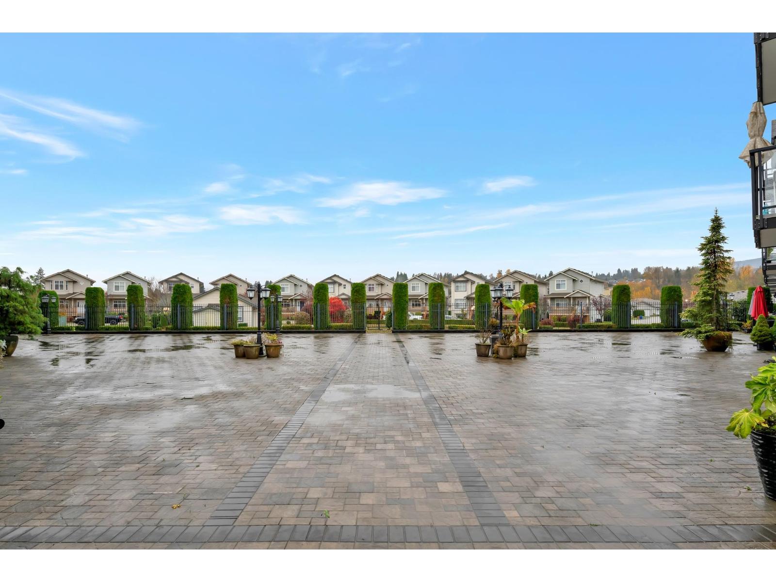 205 33755 7 Avenue, Mission, British Columbia  V2V 0A4 - Photo 34 - R3068014