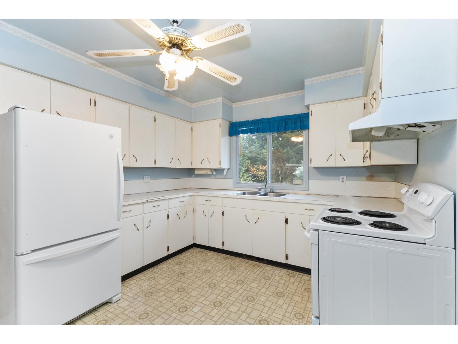 2142 Sandalwood Crescent, Abbotsford, British Columbia  V2S 3H7 - Photo 10 - R3068552