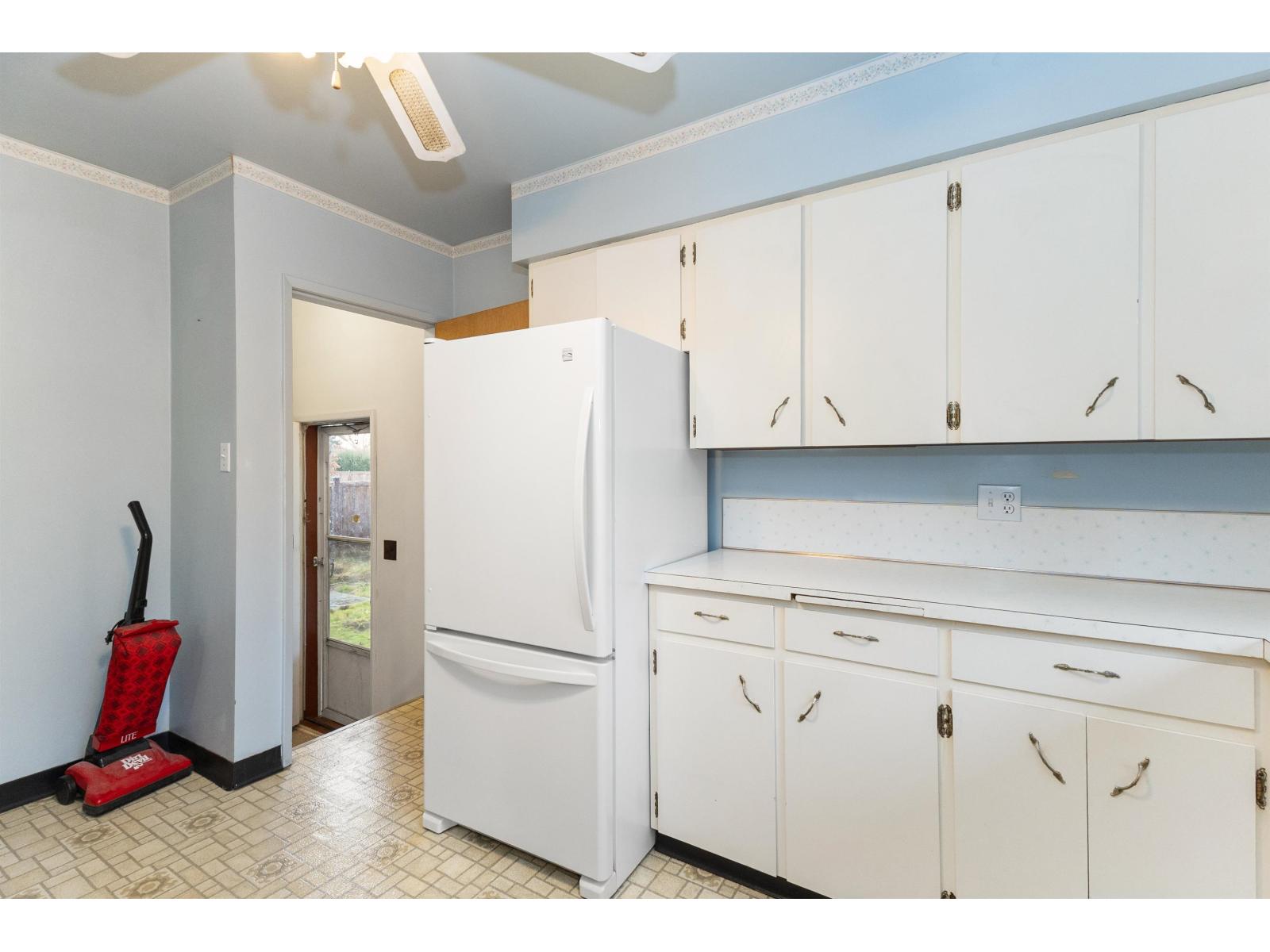 2142 Sandalwood Crescent, Abbotsford, British Columbia  V2S 3H7 - Photo 12 - R3068552