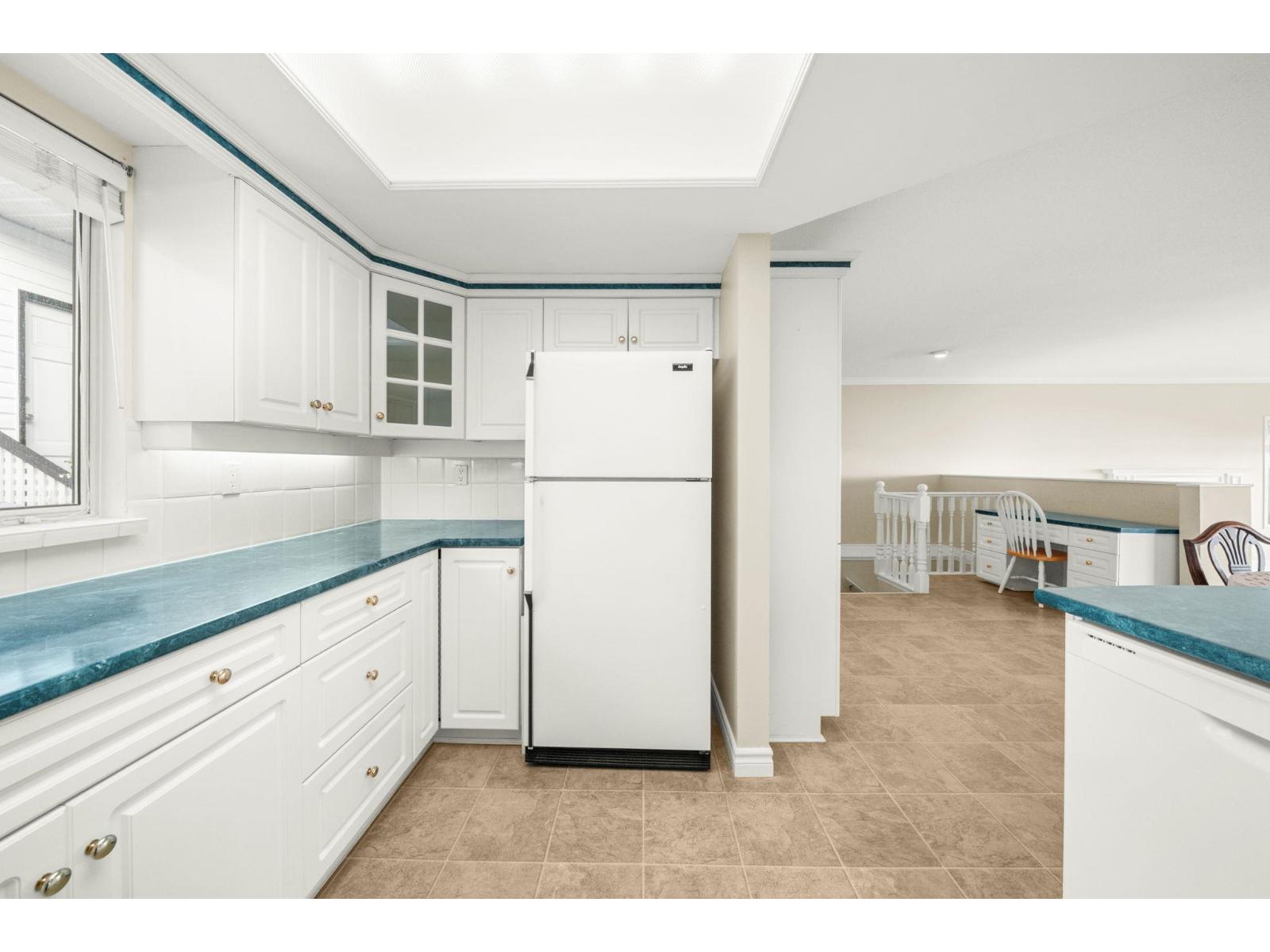 14786 Upper Roper Avenue, White Rock, British Columbia  V4B 2C9 - Photo 11 - R3068084