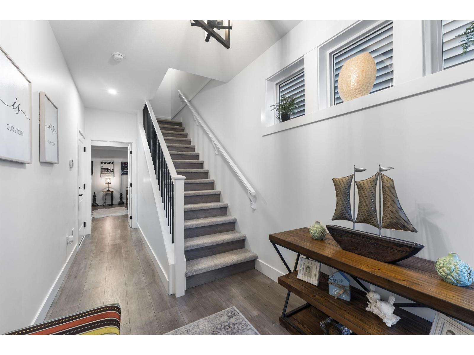 47 4295 Old Clayburn Road, Abbotsford, British Columbia  V2R 5H2 - Photo 3 - R3068763