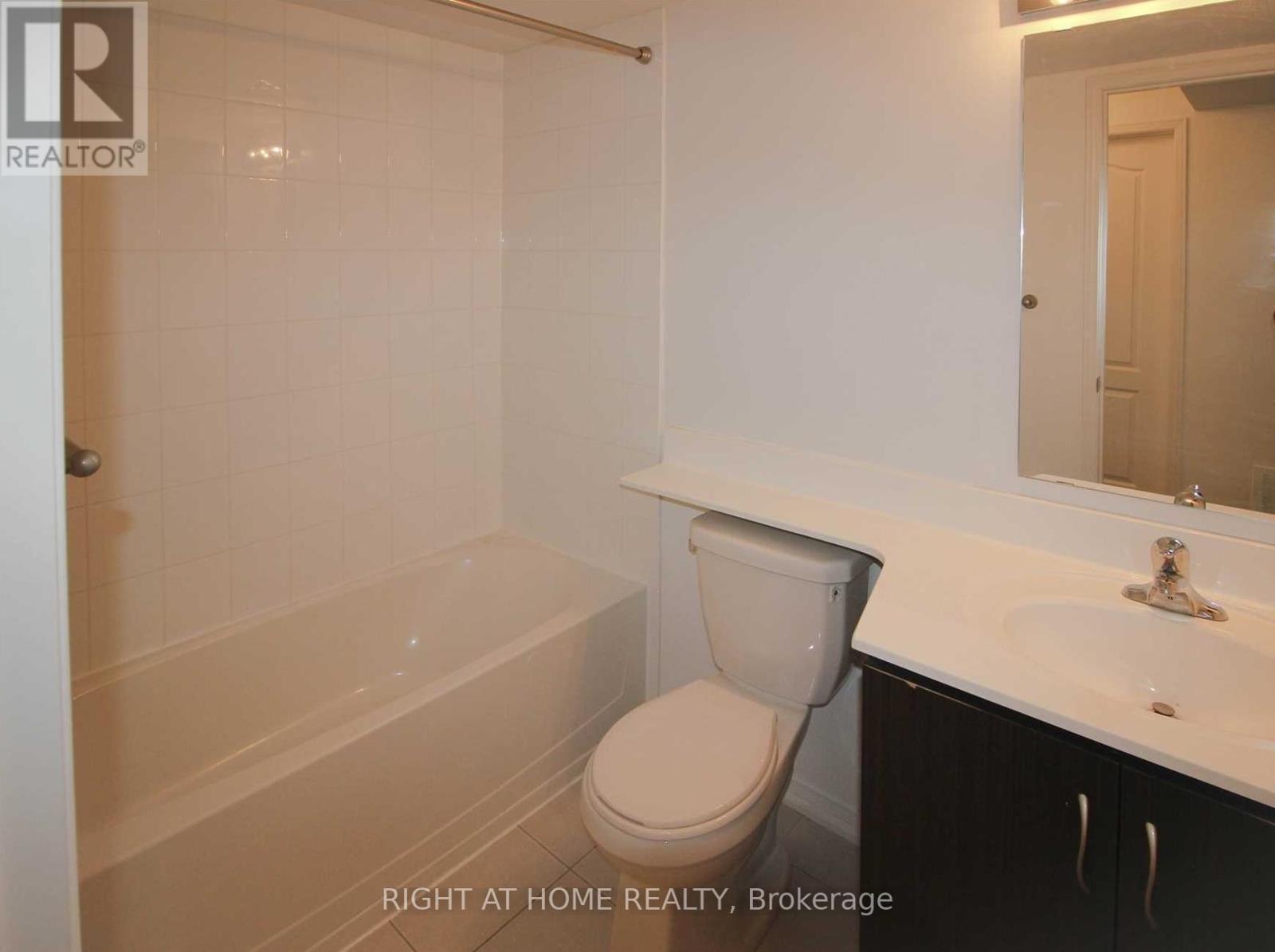 21 - 2492 Post Road, Oakville, Ontario  L6H 0K1 - Photo 10 - W12563006