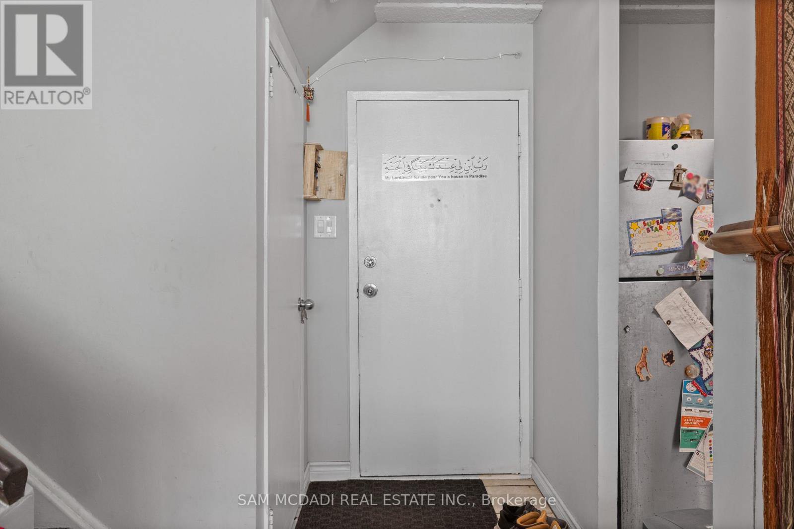 211 - 1050 Stainton Drive, Mississauga, Ontario  L5C 2T7 - Photo 20 - W12563042