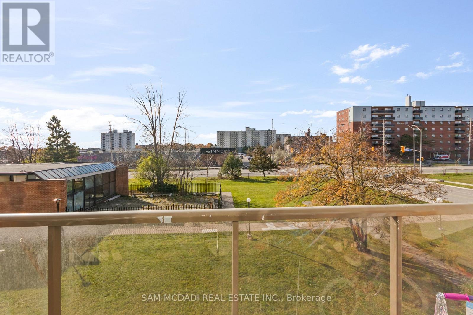 211 - 1050 Stainton Drive, Mississauga, Ontario  L5C 2T7 - Photo 23 - W12563042