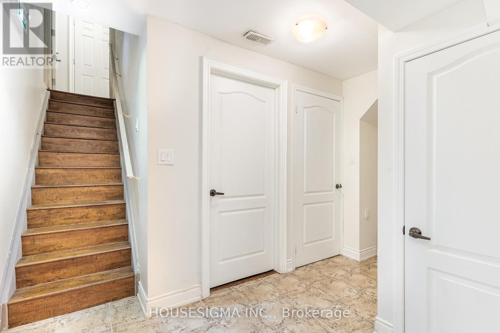 Basement - 243 Elbern Markell Drive, Brampton, Ontario  L6X 3C3 - Photo 3 - W12563058