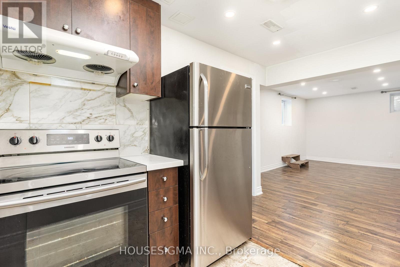 Basement - 243 Elbern Markell Drive, Brampton, Ontario  L6X 3C3 - Photo 9 - W12563058