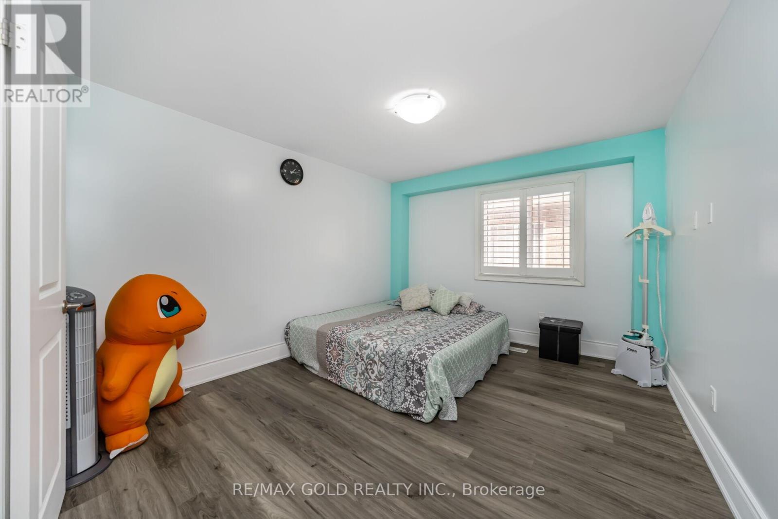 6 Ayrshire Court, Brampton, Ontario  L6Z 0G6 - Photo 25 - W12563064