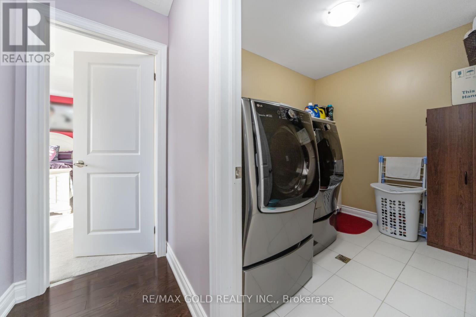 6 Ayrshire Court, Brampton, Ontario  L6Z 0G6 - Photo 37 - W12563064