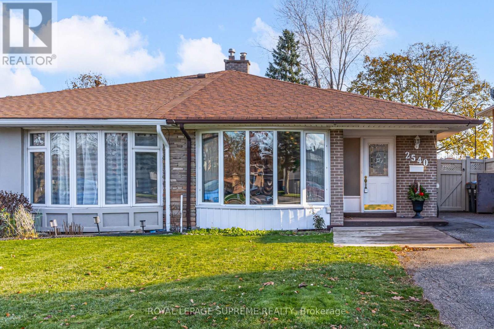 2540 Constable Road, Mississauga, Ontario  L5J 1W2 - Photo 1 - W12563070