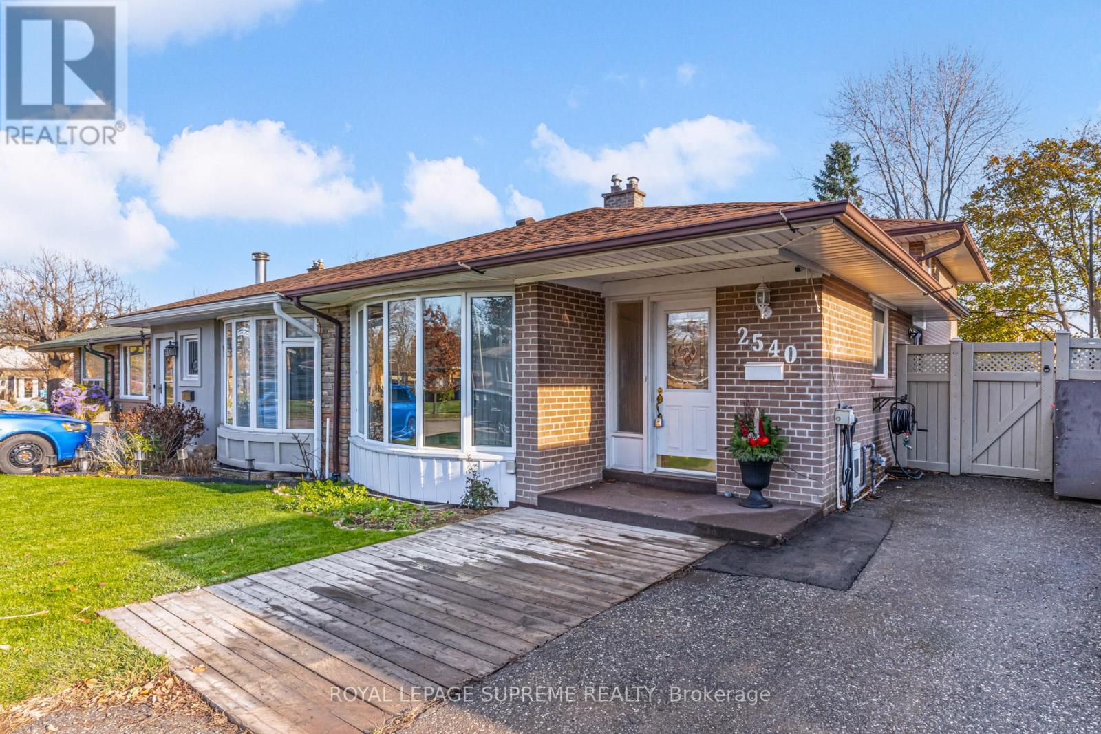 2540 Constable Road, Mississauga, Ontario  L5J 1W2 - Photo 2 - W12563070