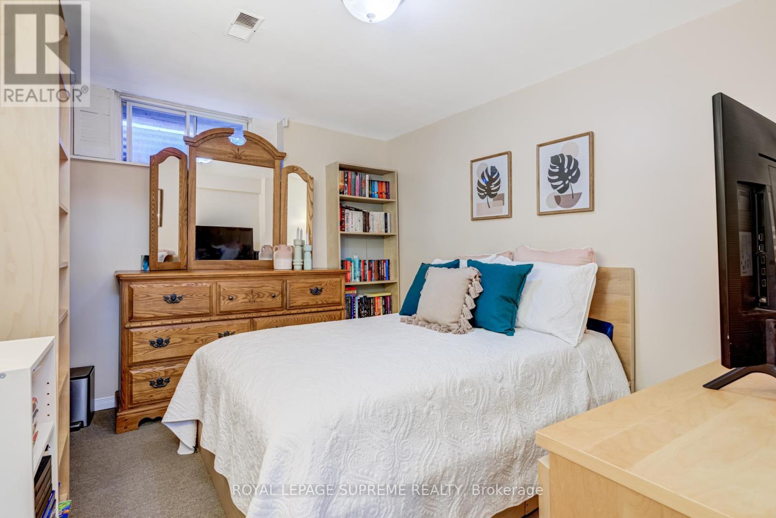 2540 Constable Road, Mississauga, Ontario  L5J 1W2 - Photo 25 - W12563070