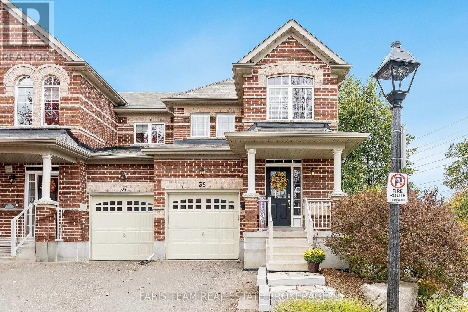 38 - 20 C Line, Orangeville, Ontario  L9W 6T7 - Photo 2 - W12563084