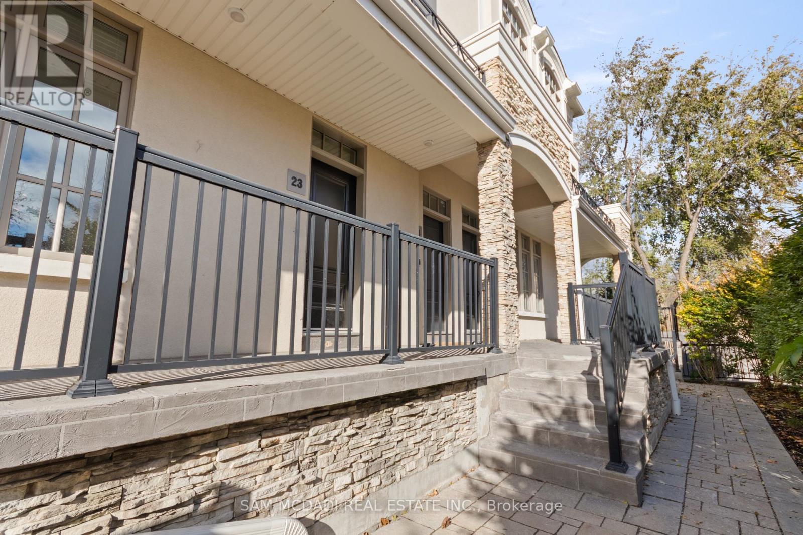 23 - 3083 Cawthra Road, Mississauga, Ontario  L5A 2X4 - Photo 9 - W12563124