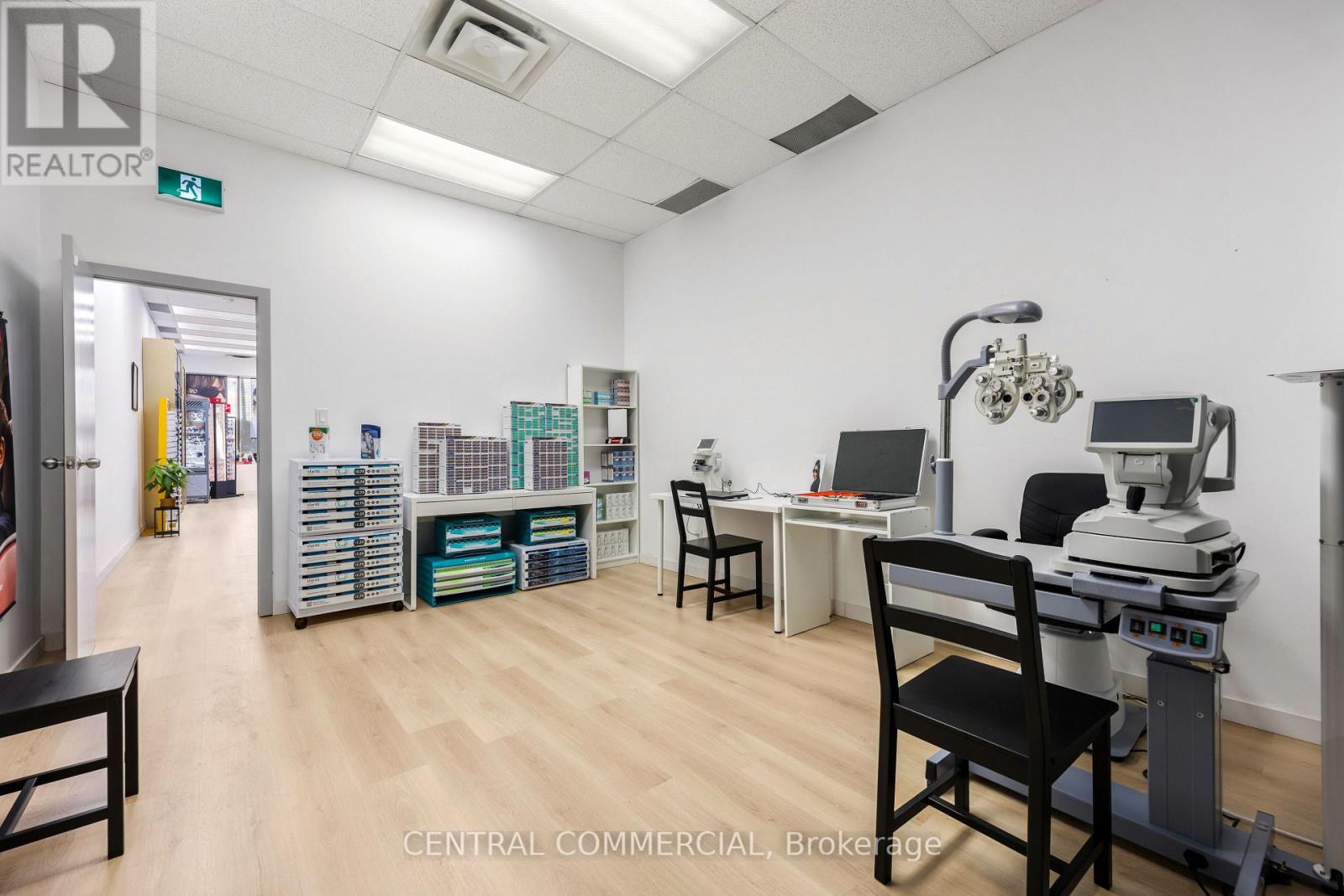 3a - 2930 Islington Avenue, Toronto, Ontario  M9L 2K5 - Photo 13 - W12563150