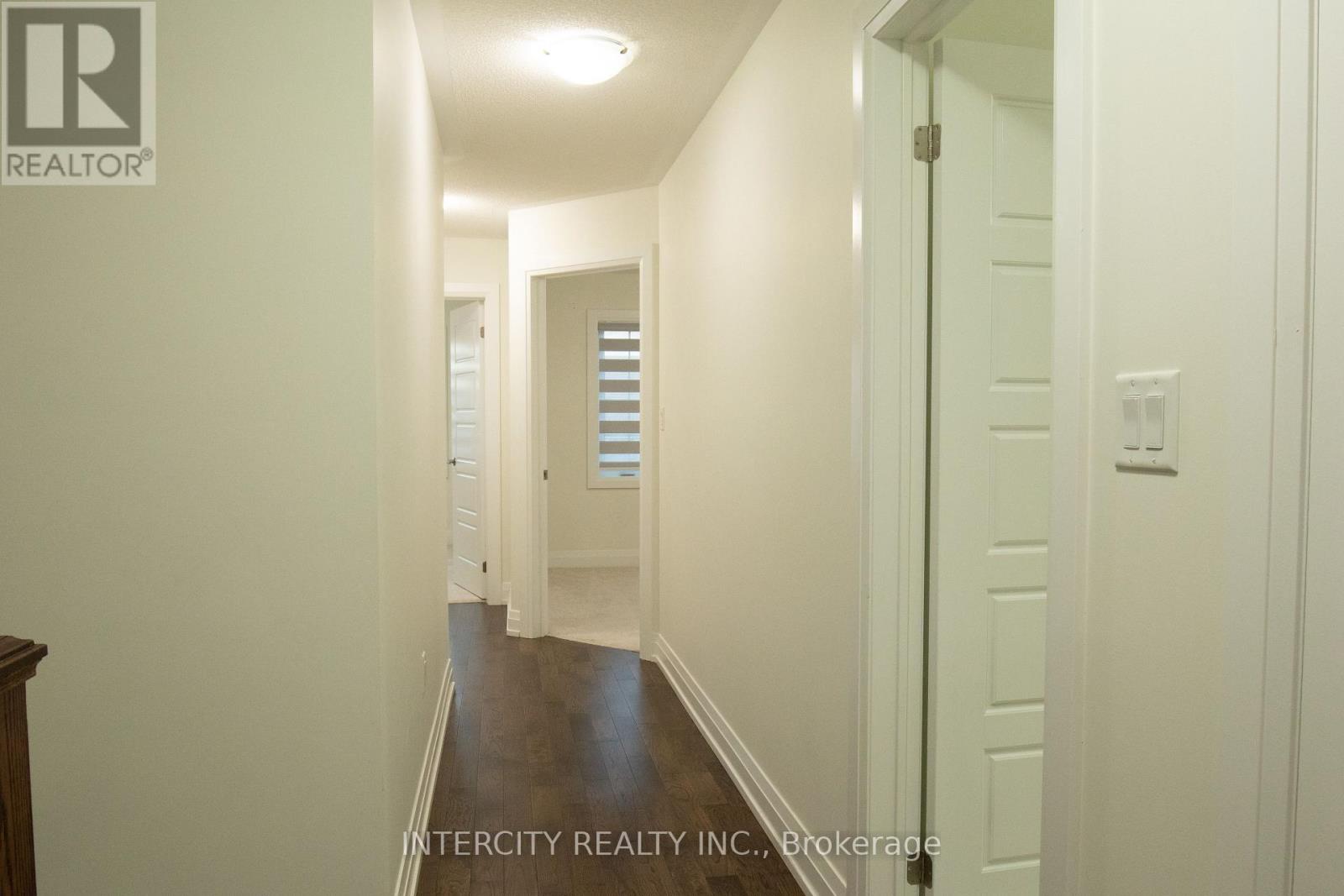 39 Divers Road, Brampton, Ontario  L7A 5C8 - Photo 30 - W12563154