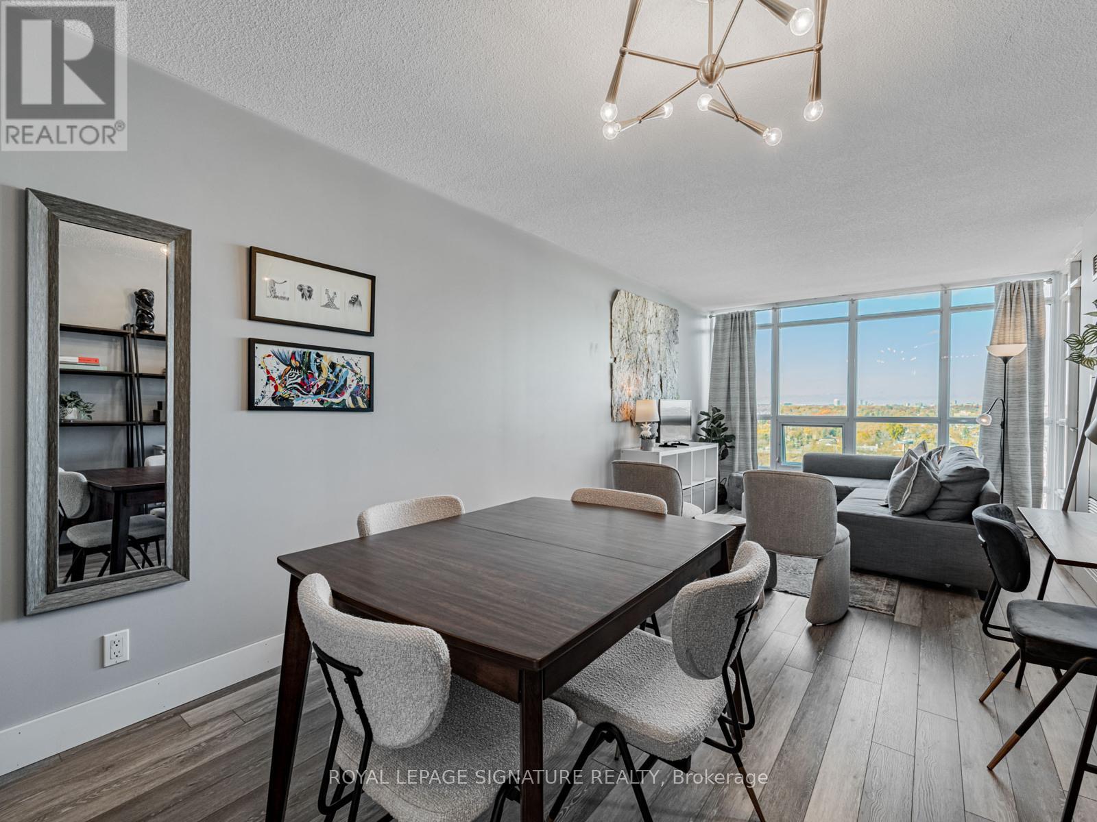 1817 - 185 Legion Road N, Toronto, Ontario  M8Y 0A1 - Photo 9 - W12563178