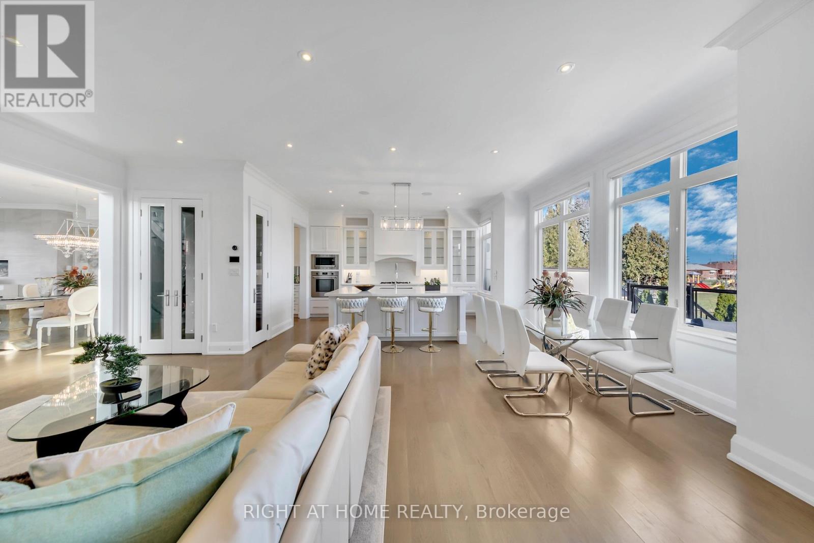 55a Jay Street, Toronto, Ontario  M6L 2L9 - Photo 23 - W12563188