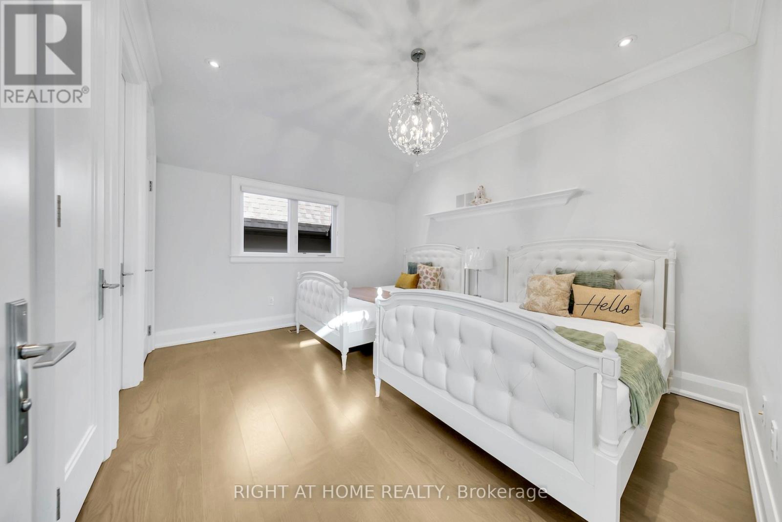 55a Jay Street, Toronto, Ontario  M6L 2L9 - Photo 36 - W12563188